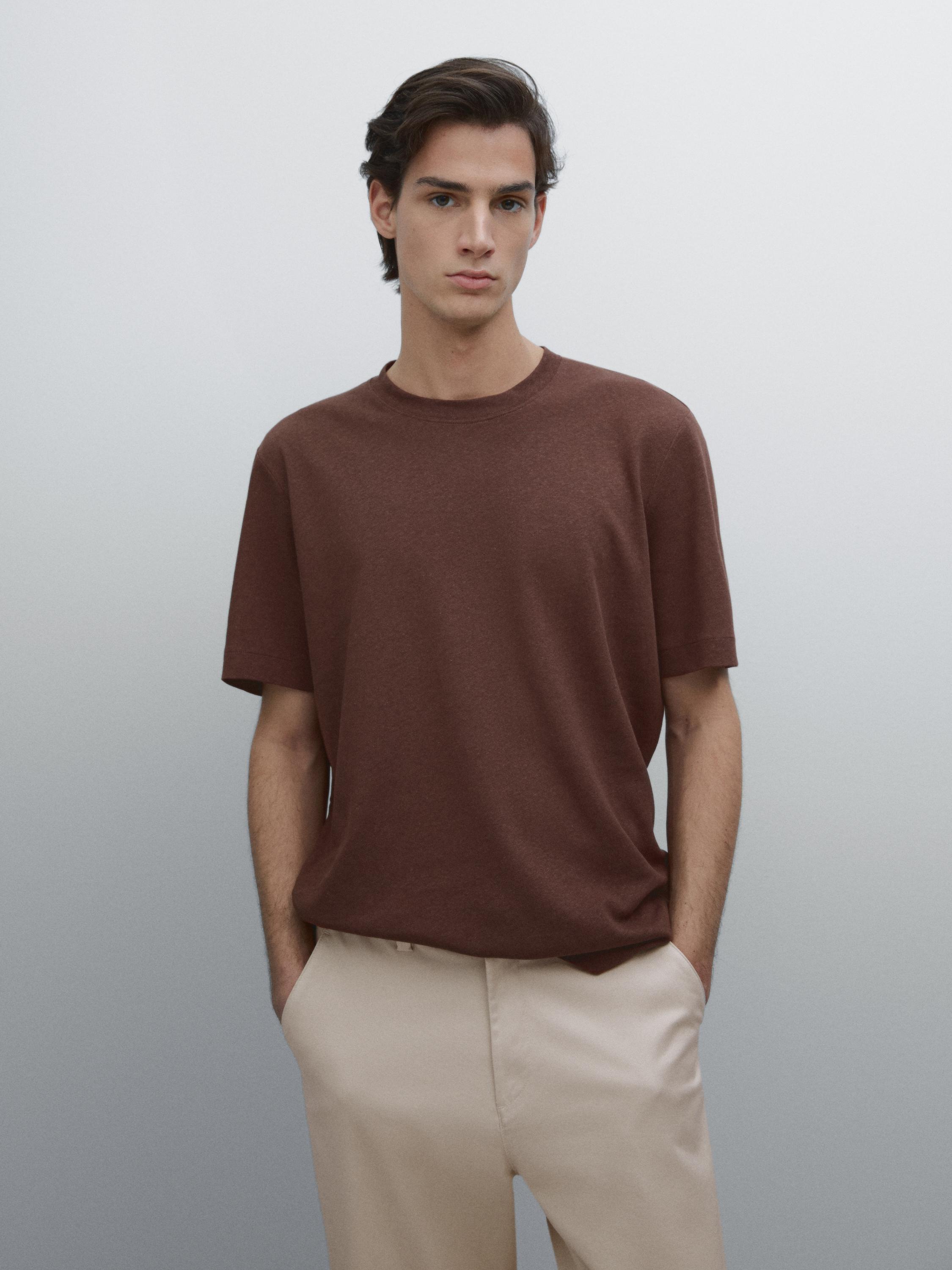 Short sleeve linen and cotton blend T-shirt