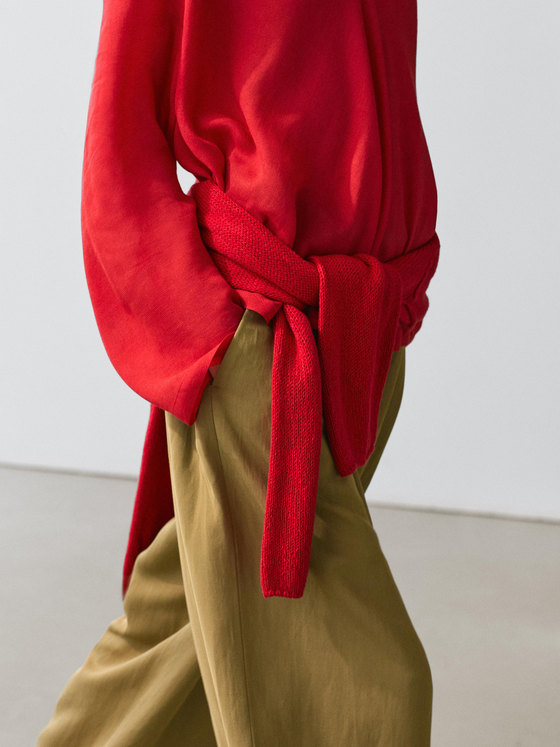 Flowing blouse with draped collar — CORAL