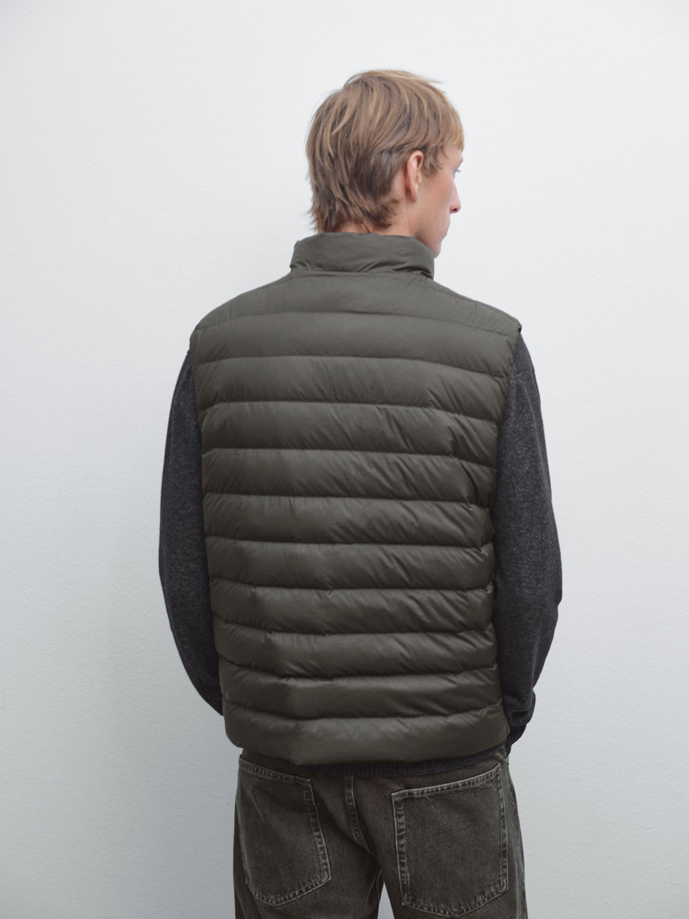 เสื้อกั๊กผ้าดาวน์ผสมกันน้ำ สวมกลับด้านได้