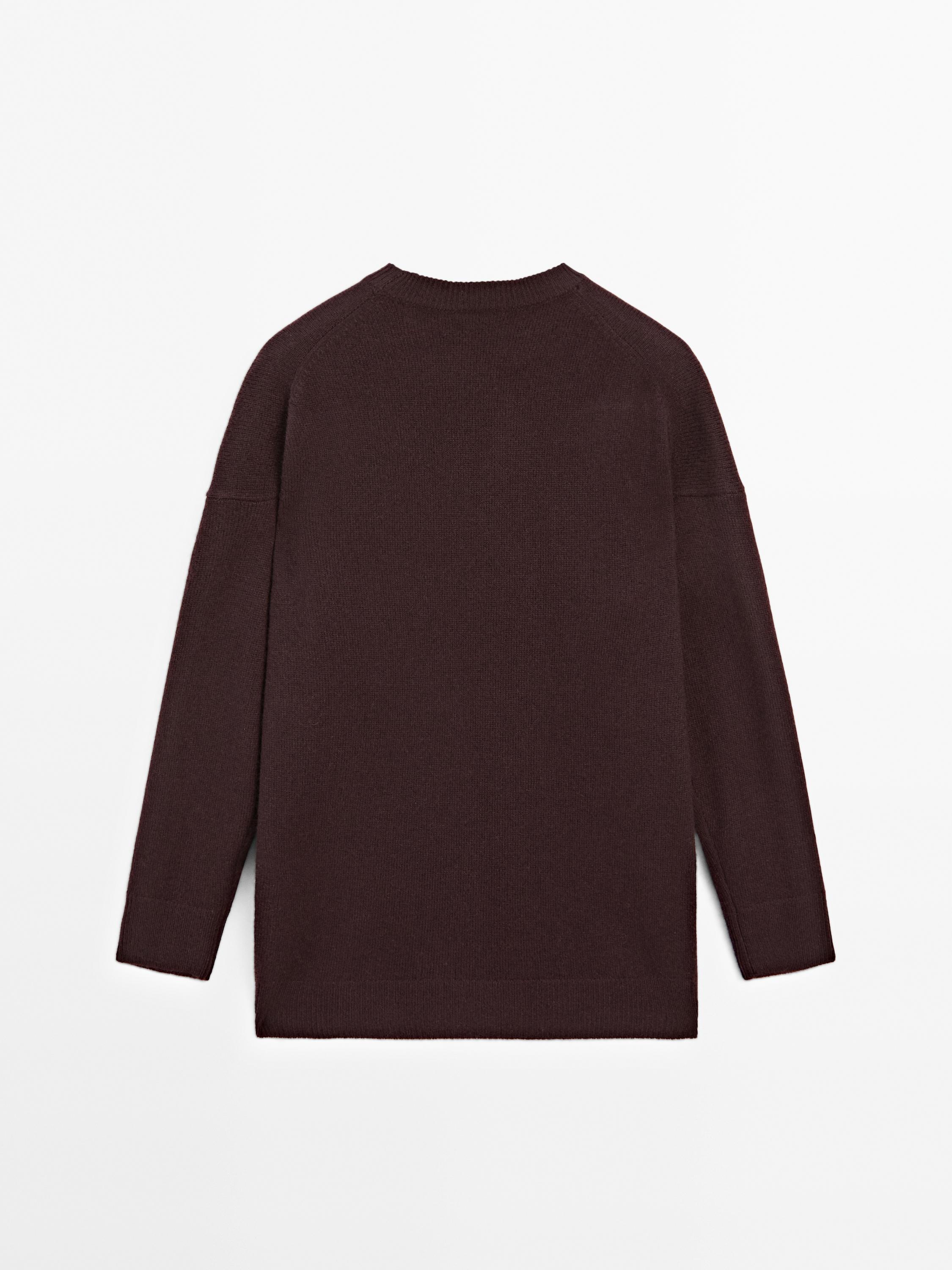 100% cashmere oversize knit sweater