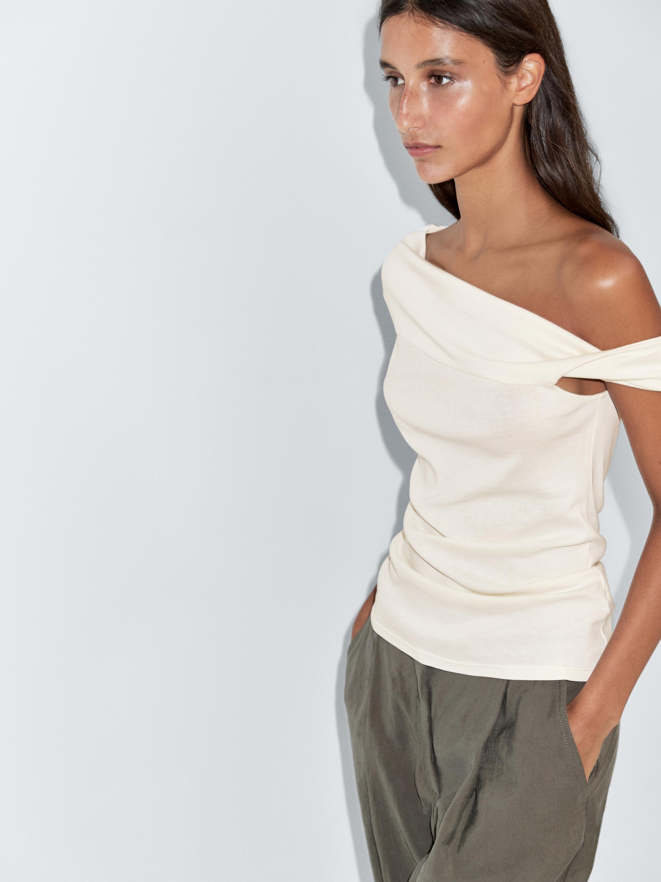 Top drapeado detalle nudo