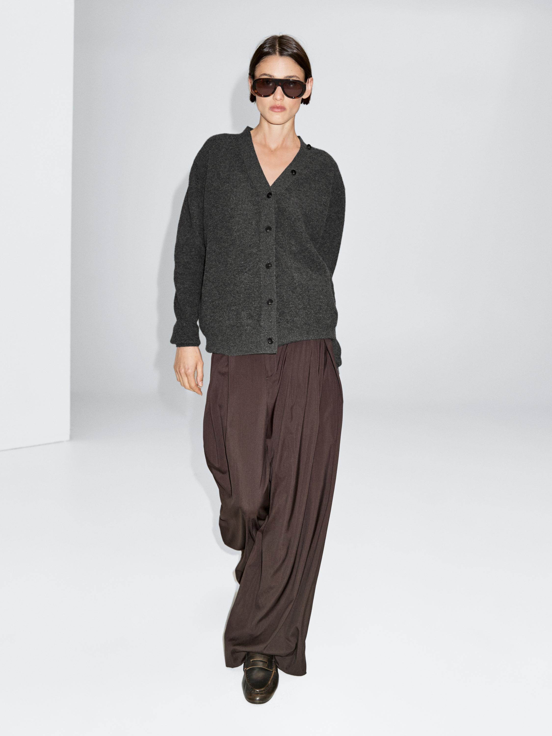 Кардиган из 100% шерсти с шарфом