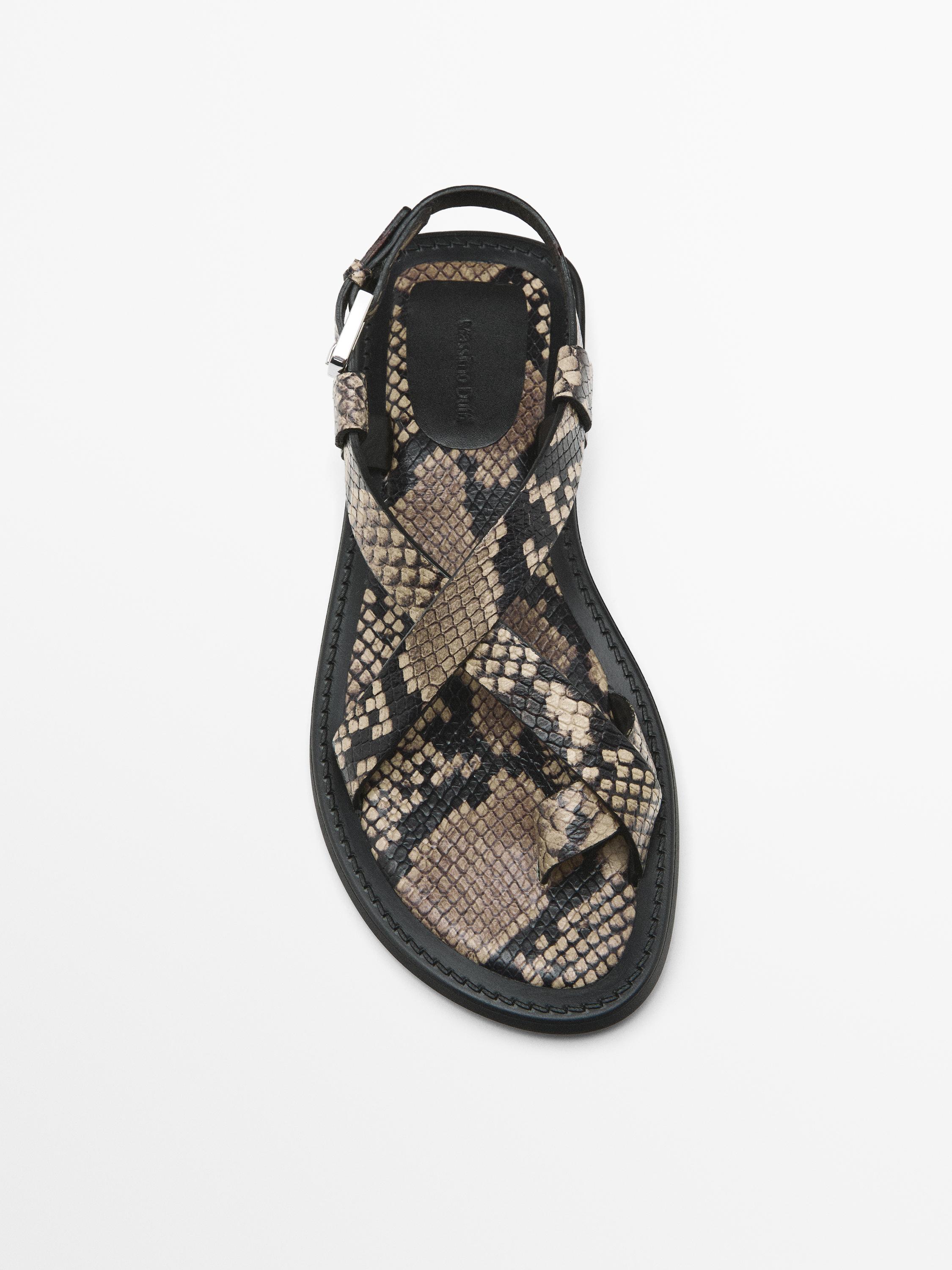 Sandales imprimées entre-doigts