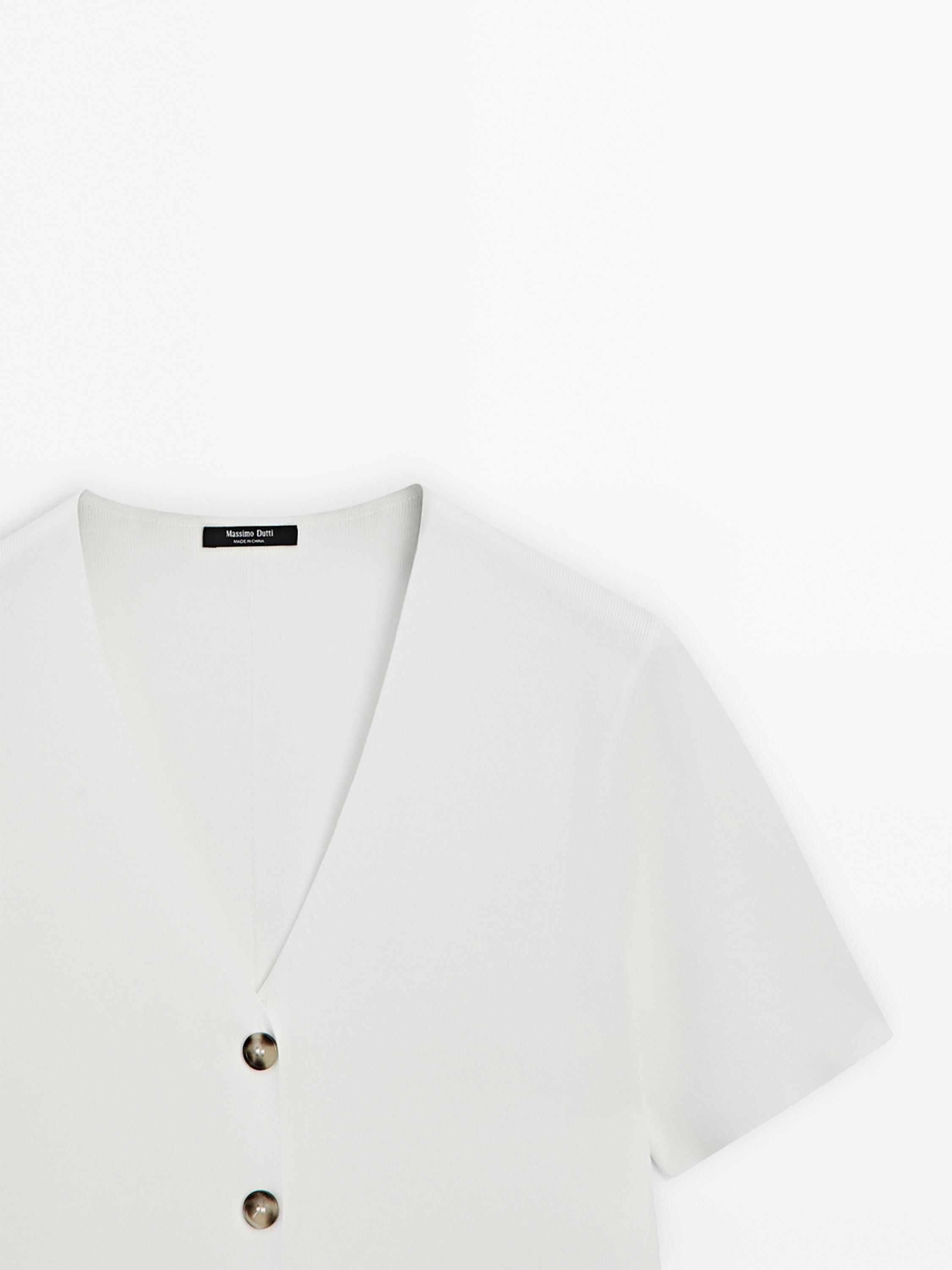 Flowing knit short sleeve cardigan