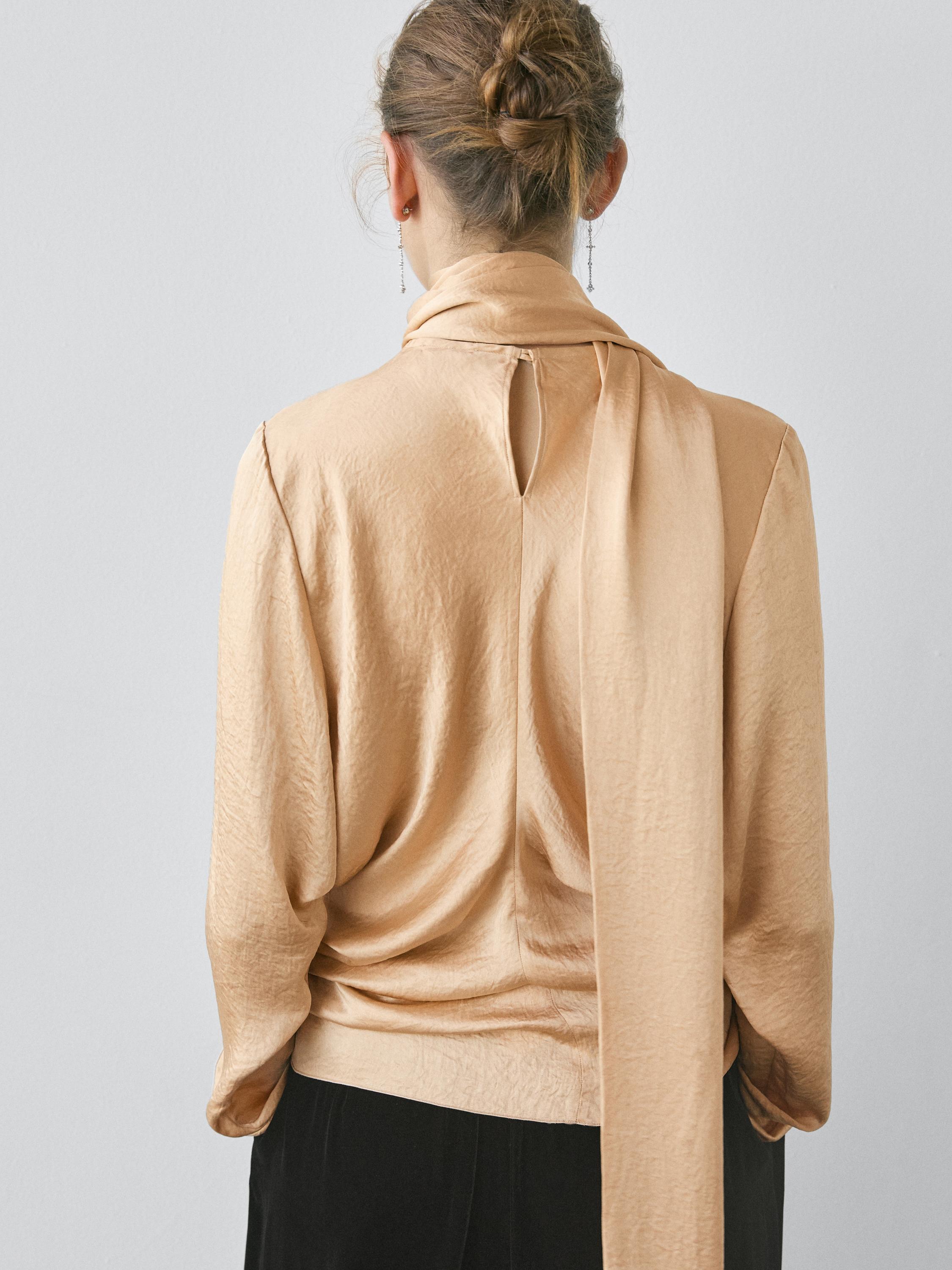Flowing satin blouse with tie detail - STUDIO — Beige