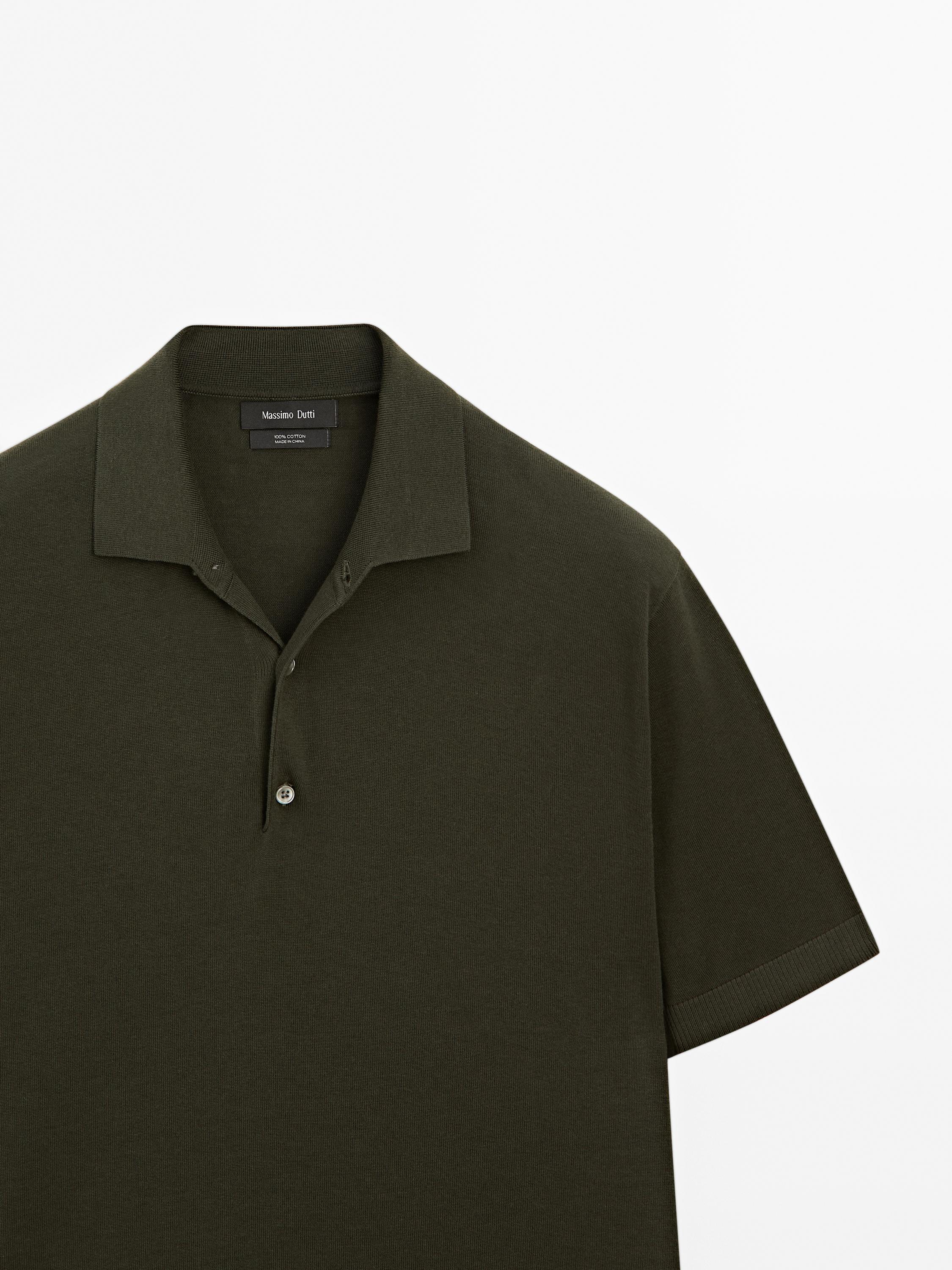 Short sleeve knit polo shirt