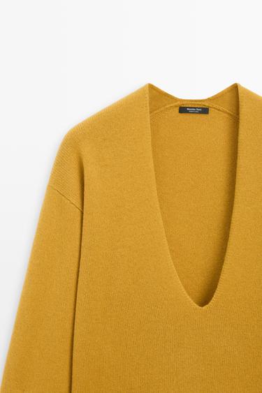 Long-line knit sweater with neckline detail — MUSTARD YELLOW 4