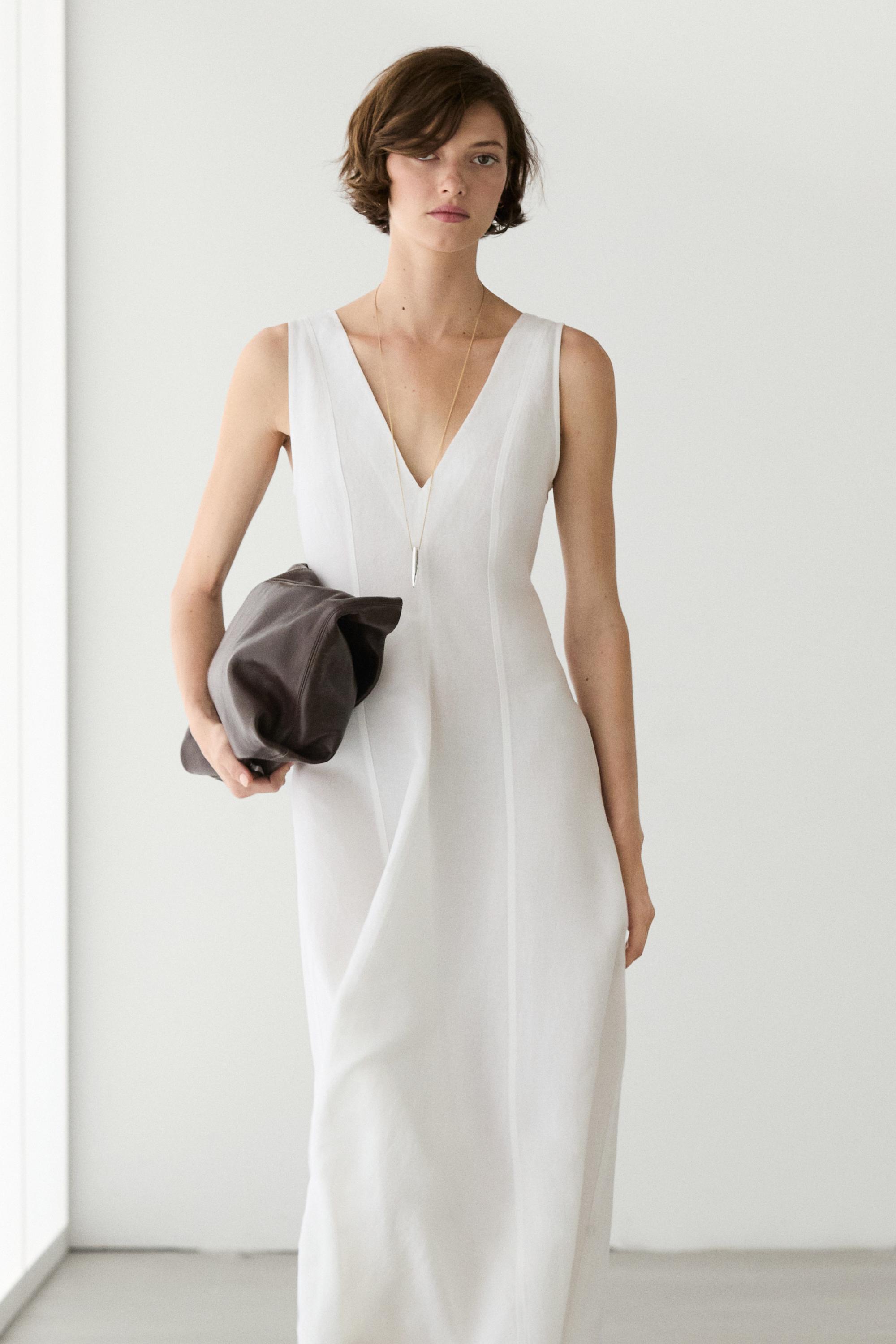 Vestido midi fluido con lino