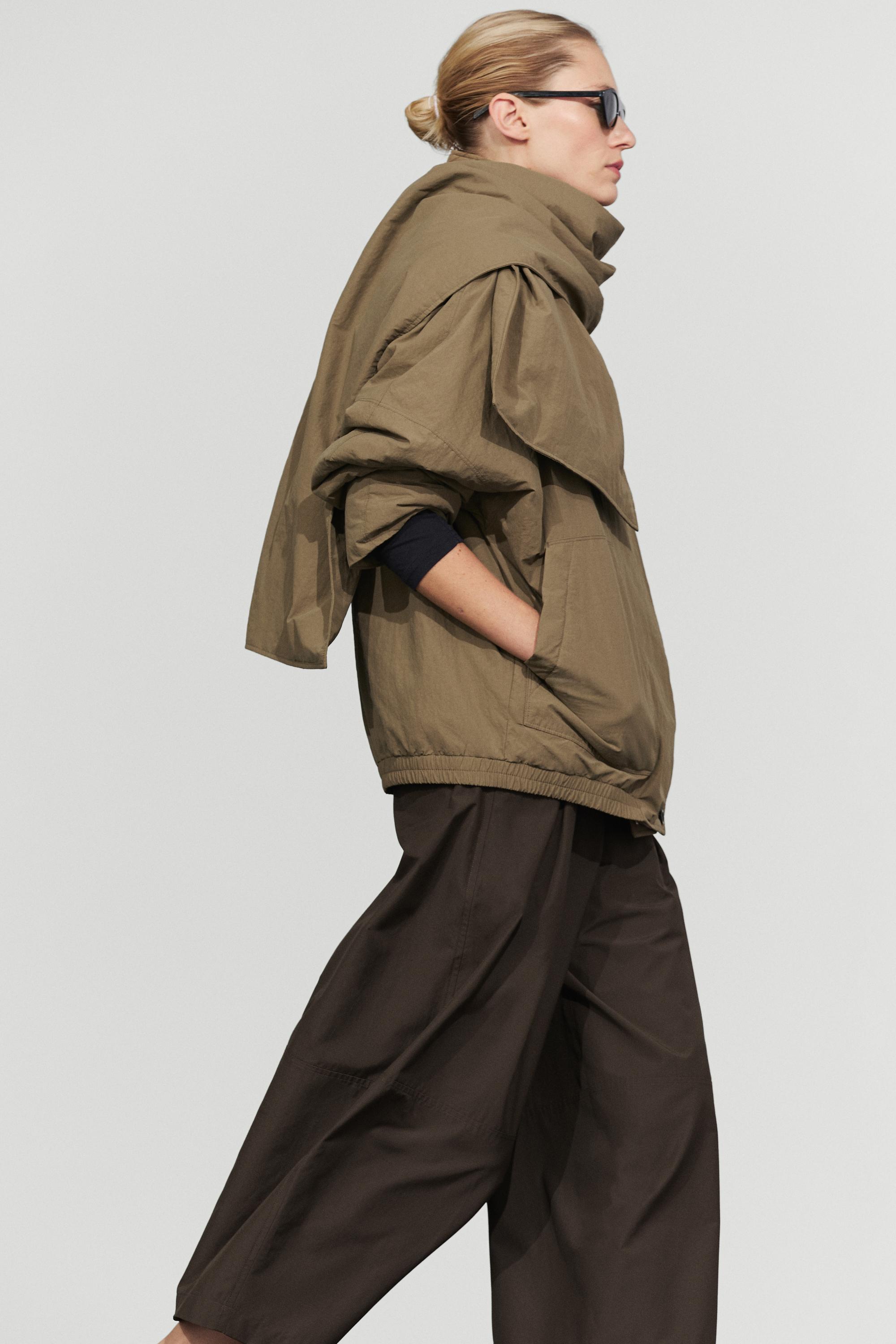 Quilted bomber jacket with scarf — CAMEL