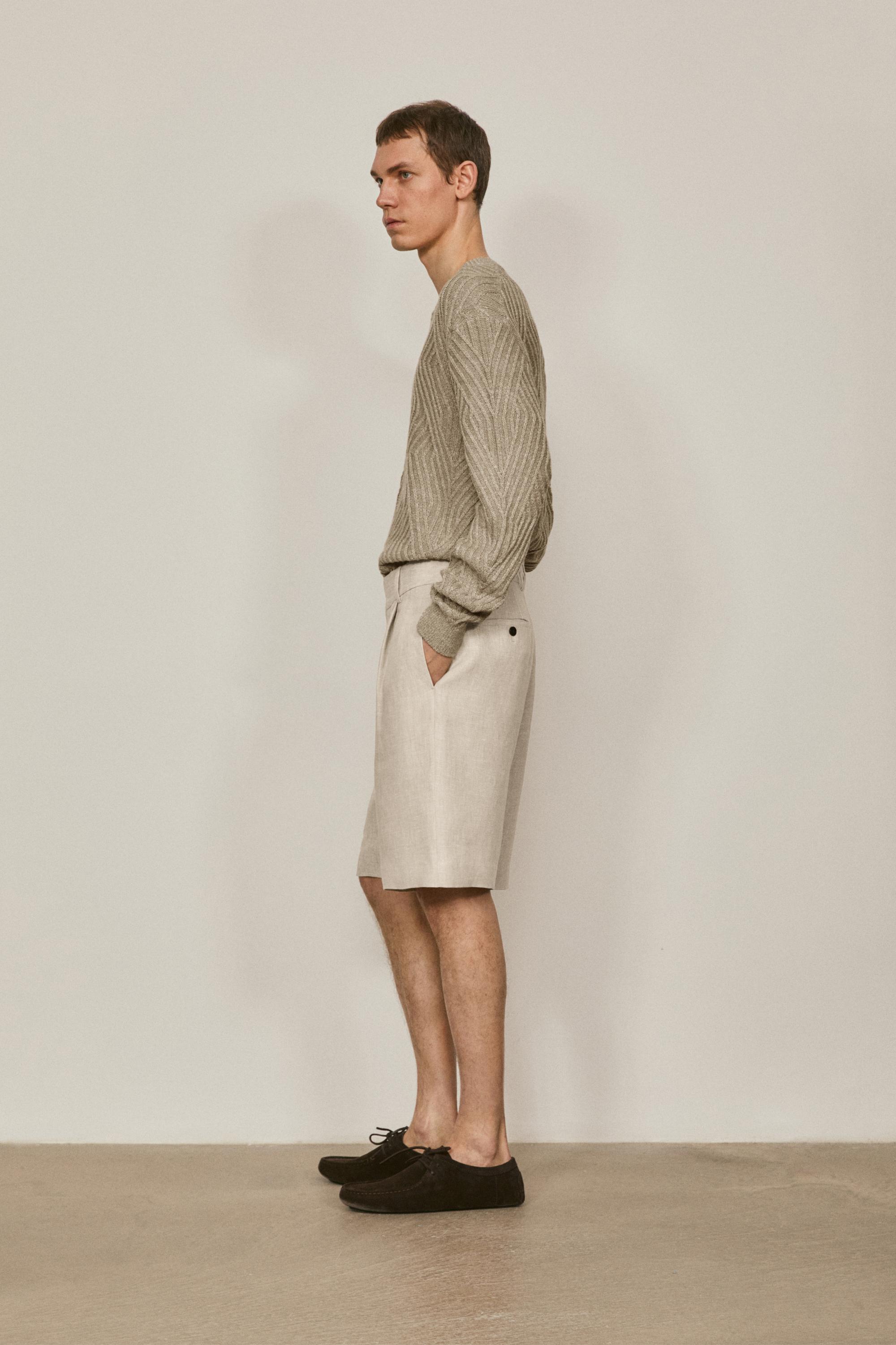 Linen Bermuda shorts with darts - LIMITED EDITION — BEIGE