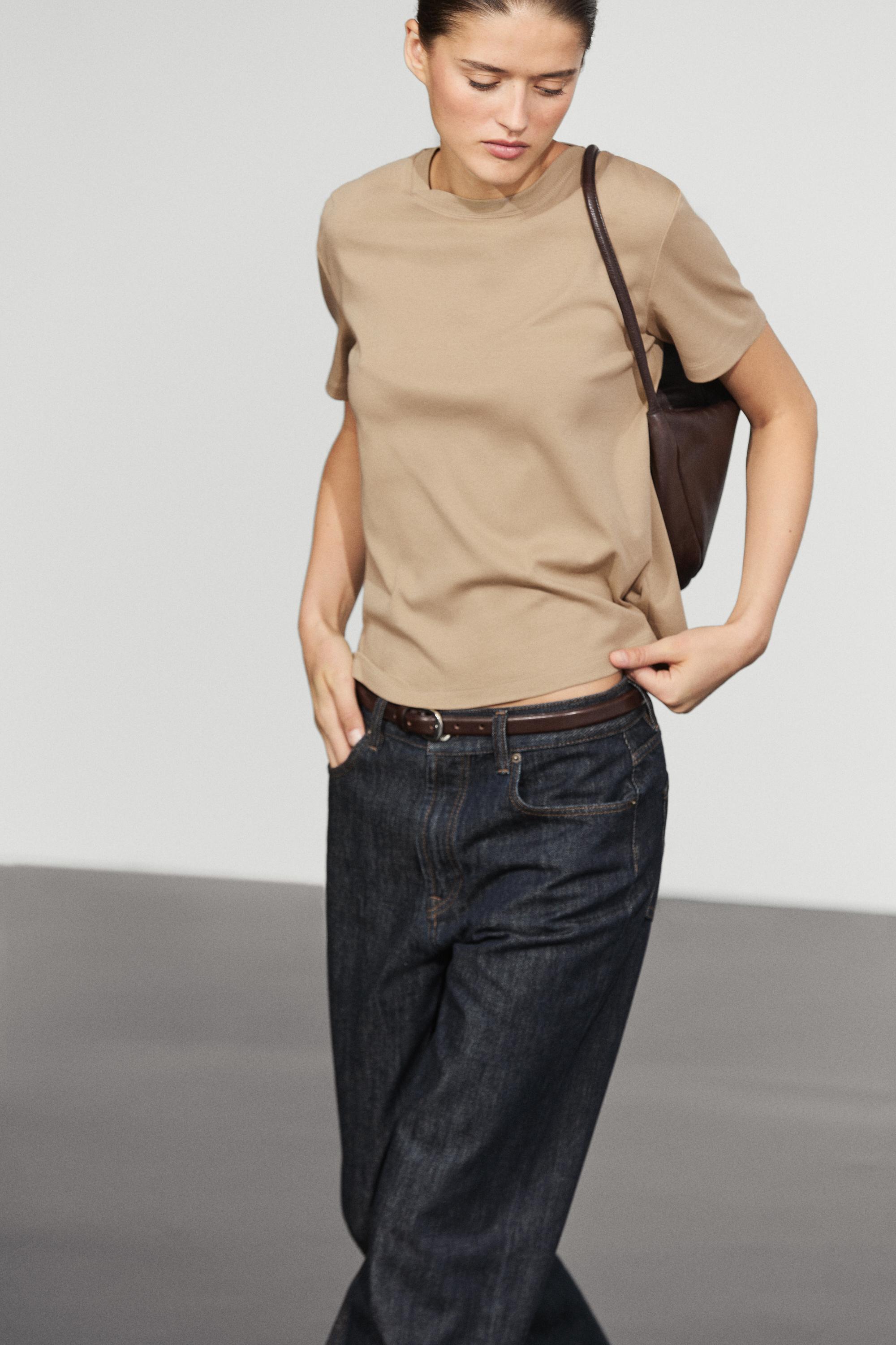 Regular fit short sleeve T-shirt. — STONE