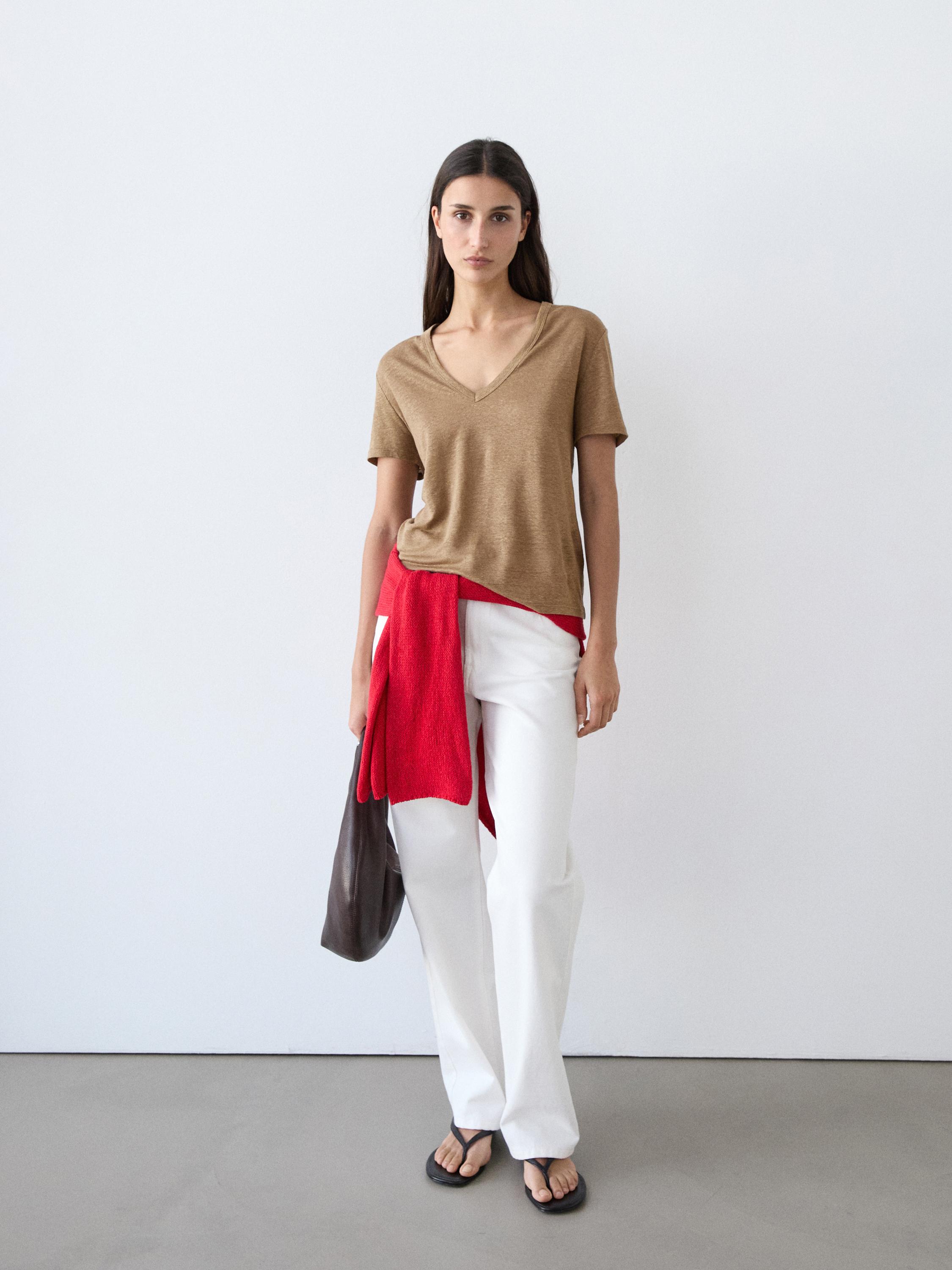 Linen V-neck T-shirt — OCHRE