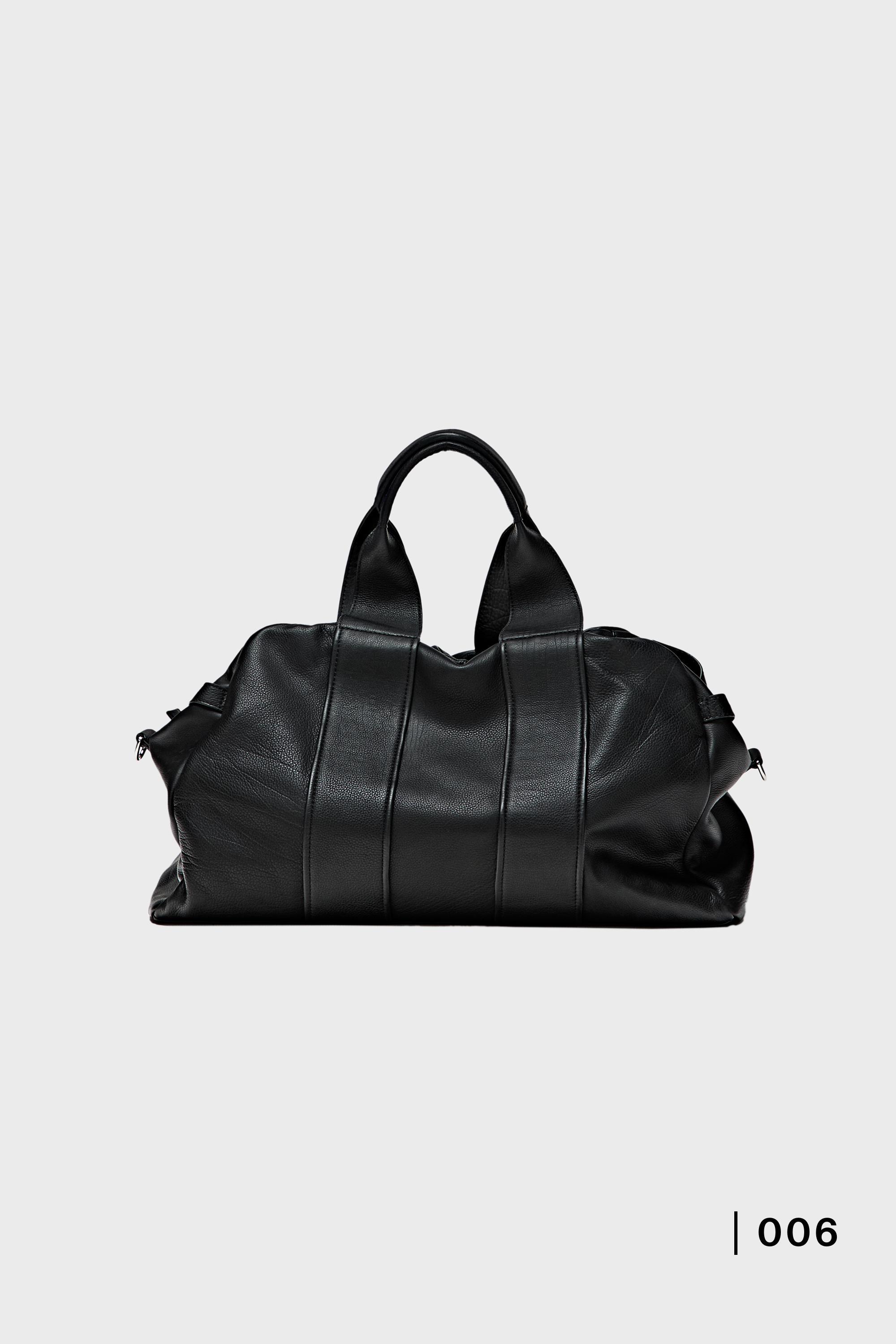 Nappa leather travel bag — BLACK