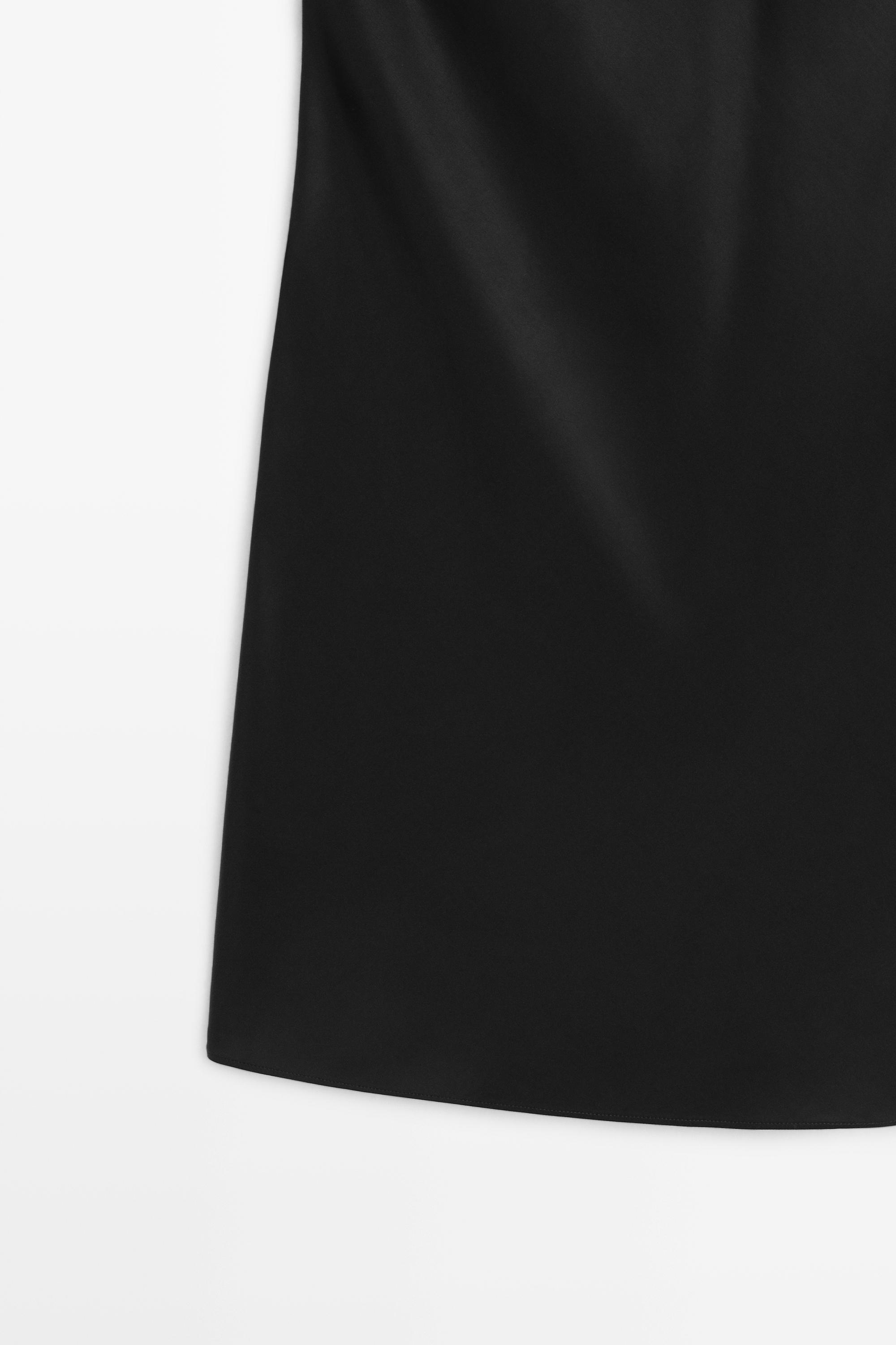 Flowing short strap dress — BLACK