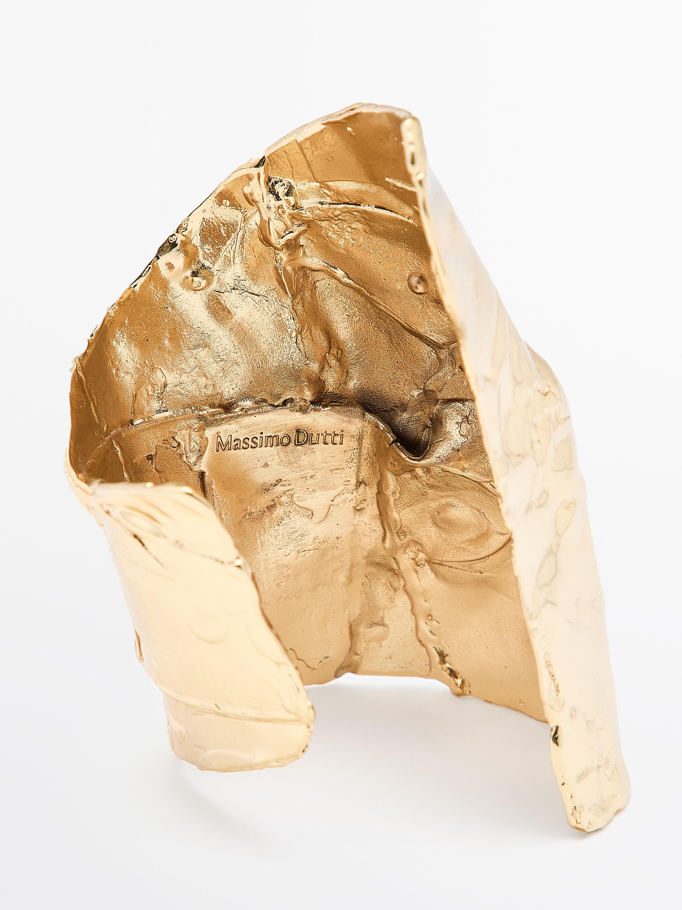 Серьги-каффы асимметричной формы