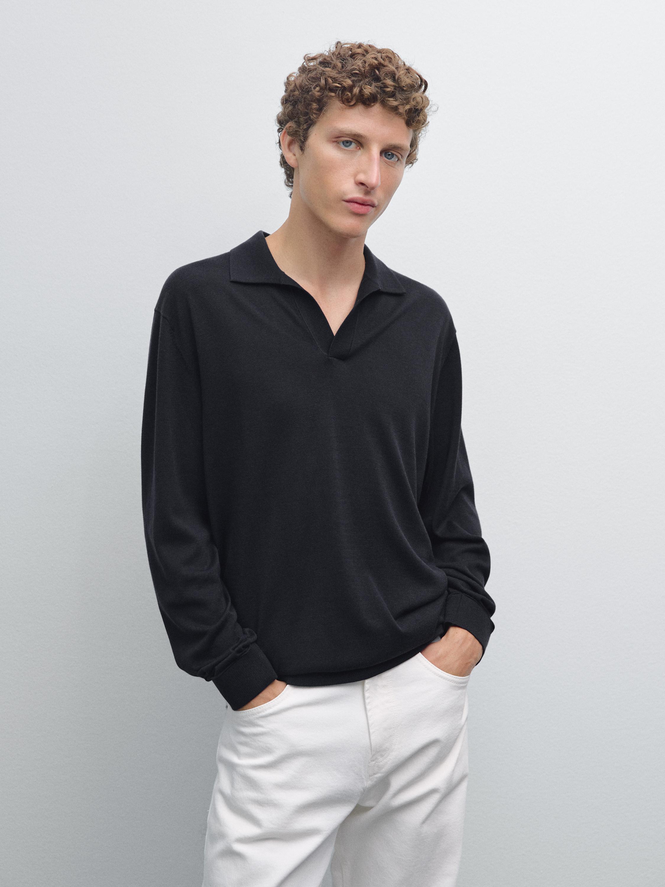 Knit sweater with a polo collar