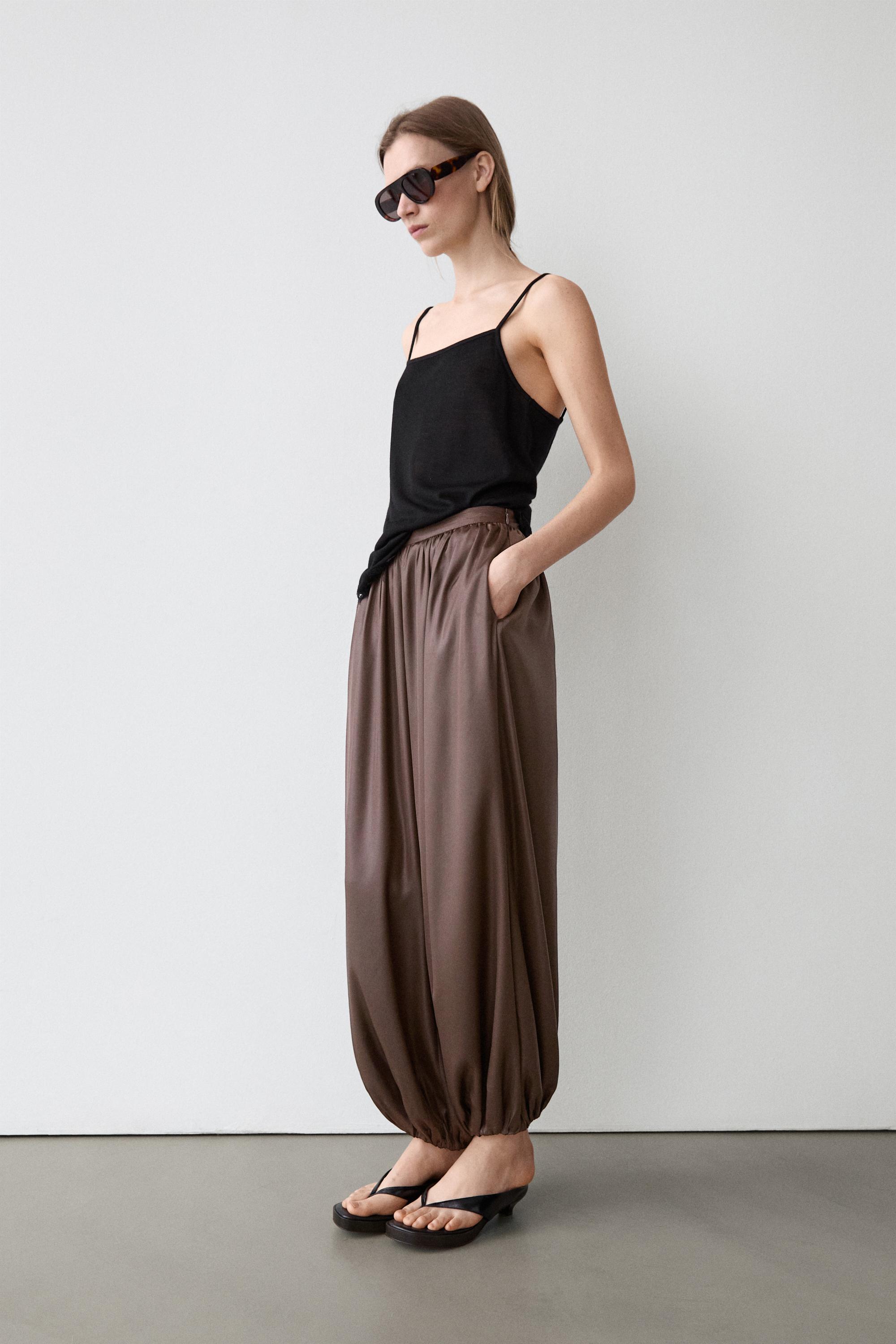 Flowing balloon fit satin trousers — BROWN