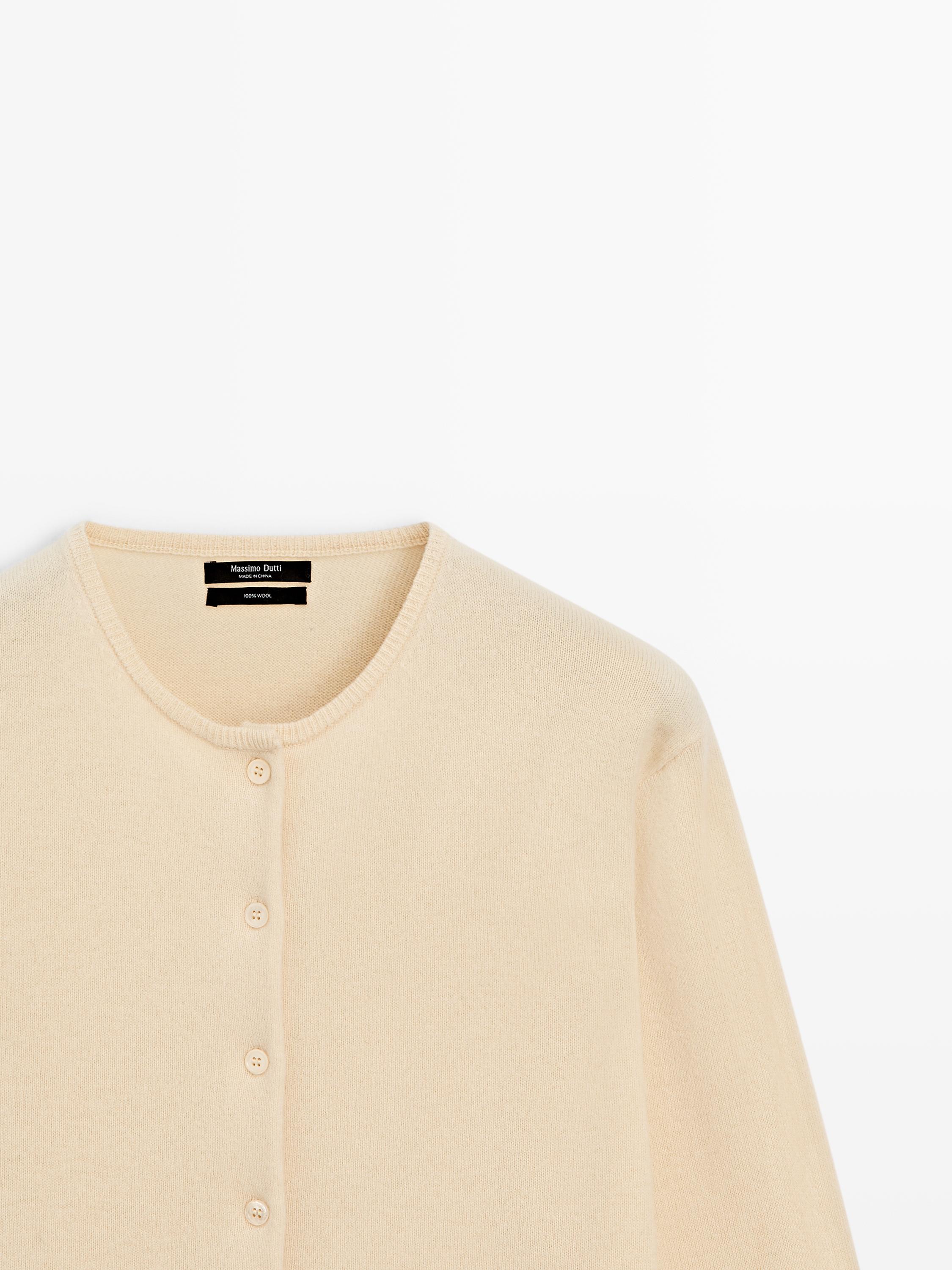 Wool knit cardigan with crew neck · Vanilla · Cardigan | Massimo Dutti