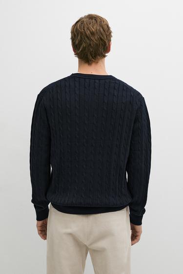 Cable-knit round neck sweater — NAVY BLUE 5