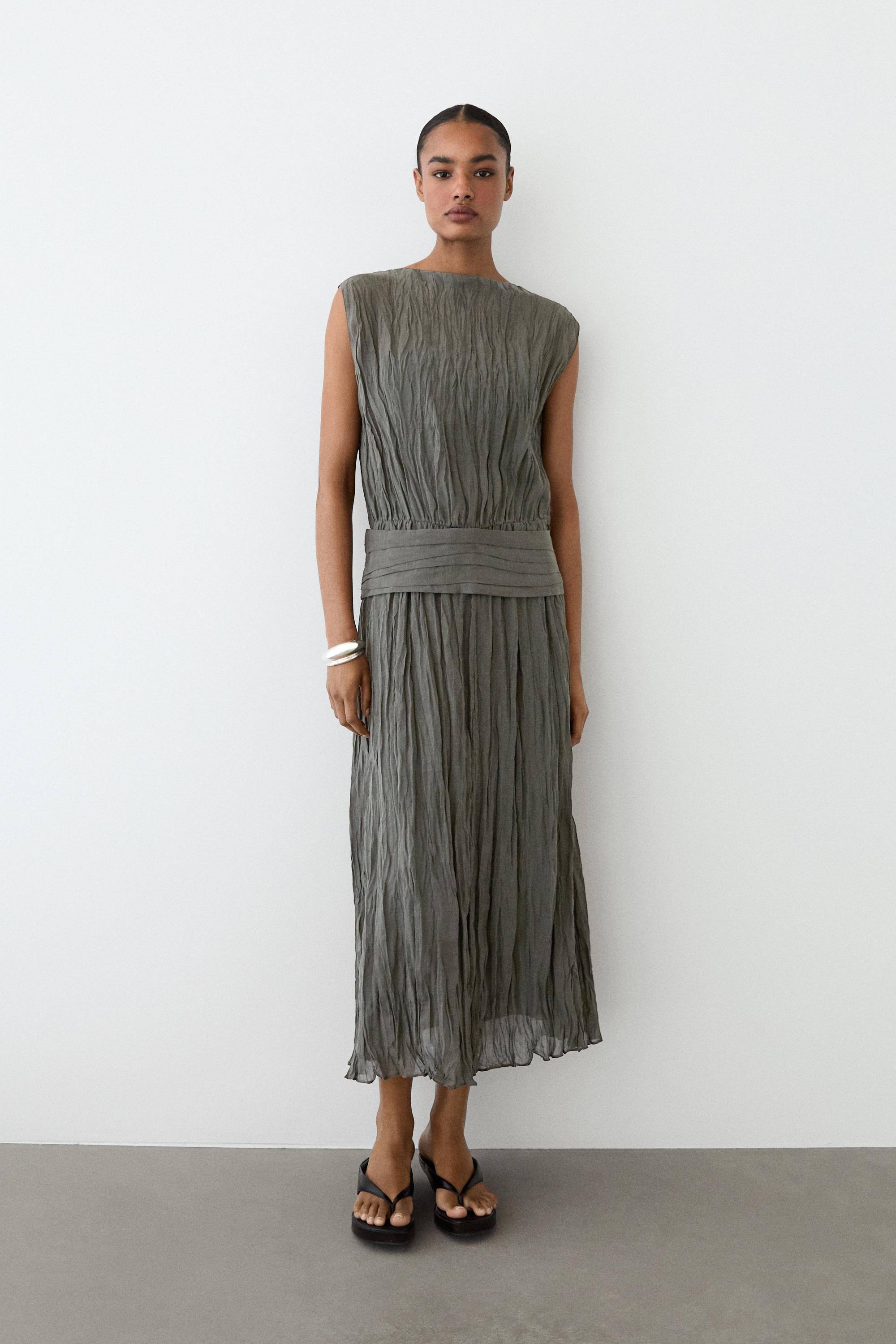 Textured flowing fabric dress with sash belt — GREY