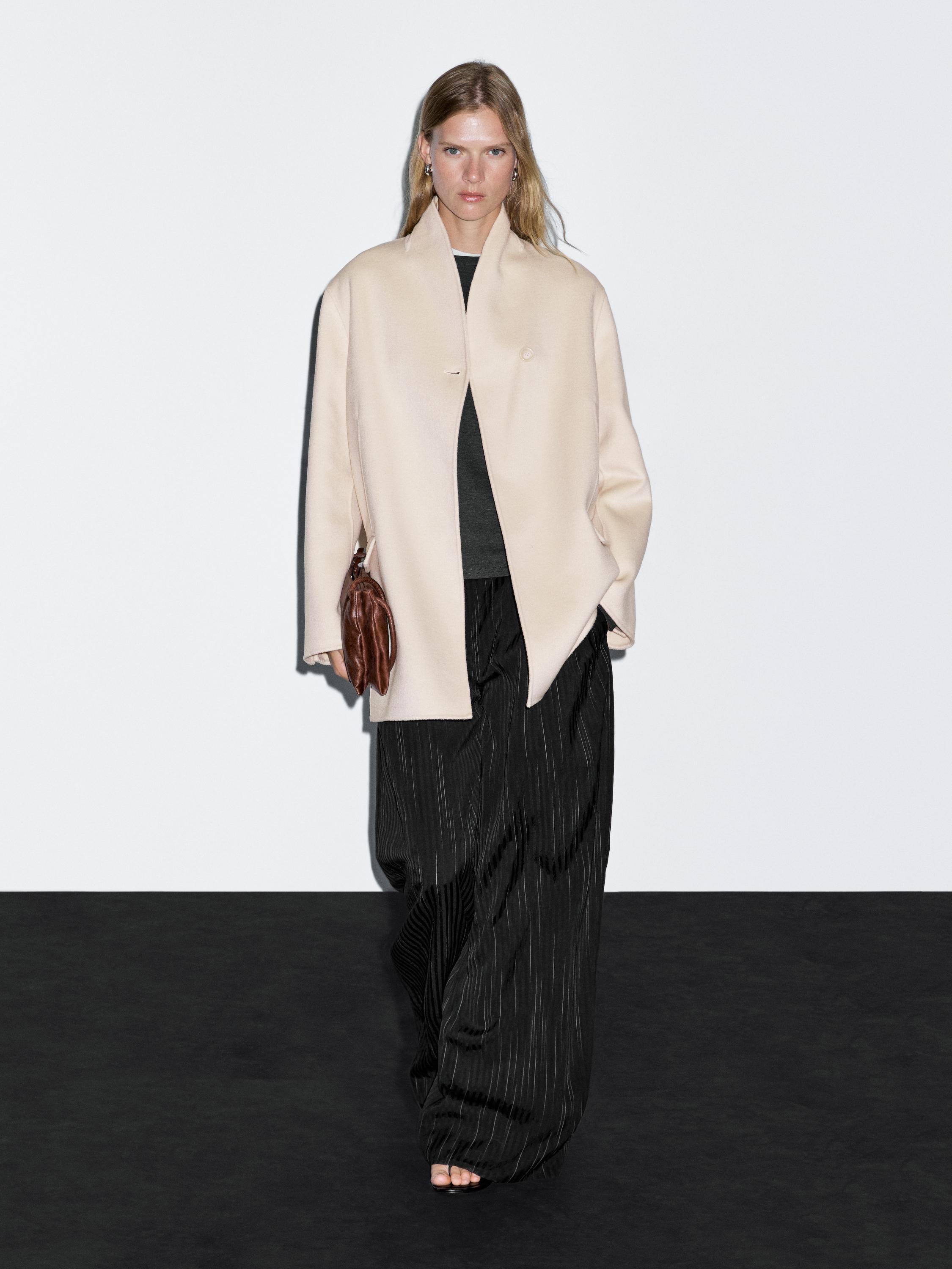 Wool blend high neck coat · Cream · Coats And Jackets Massimo Dutti