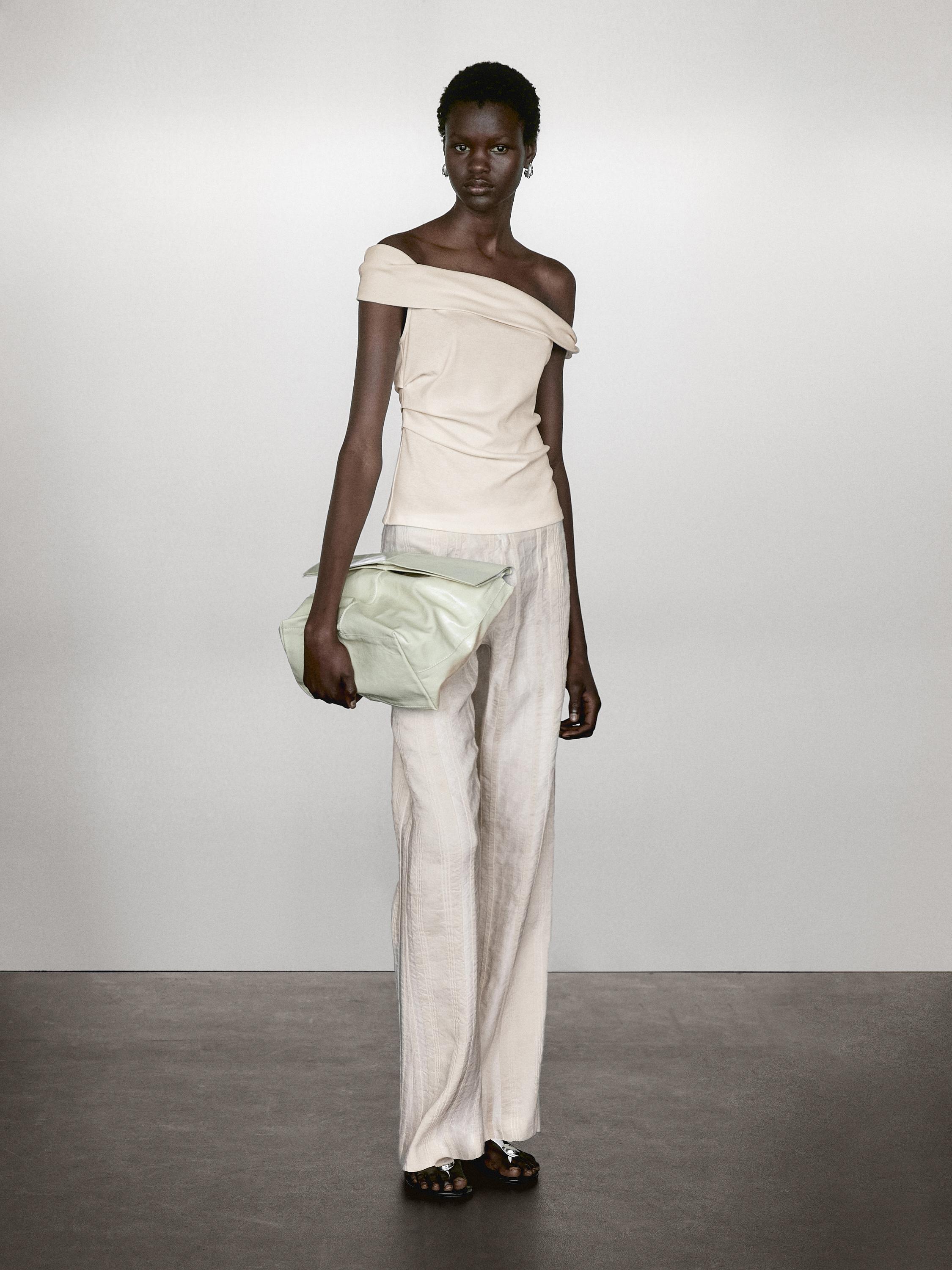 Top palabra de honra drapeado