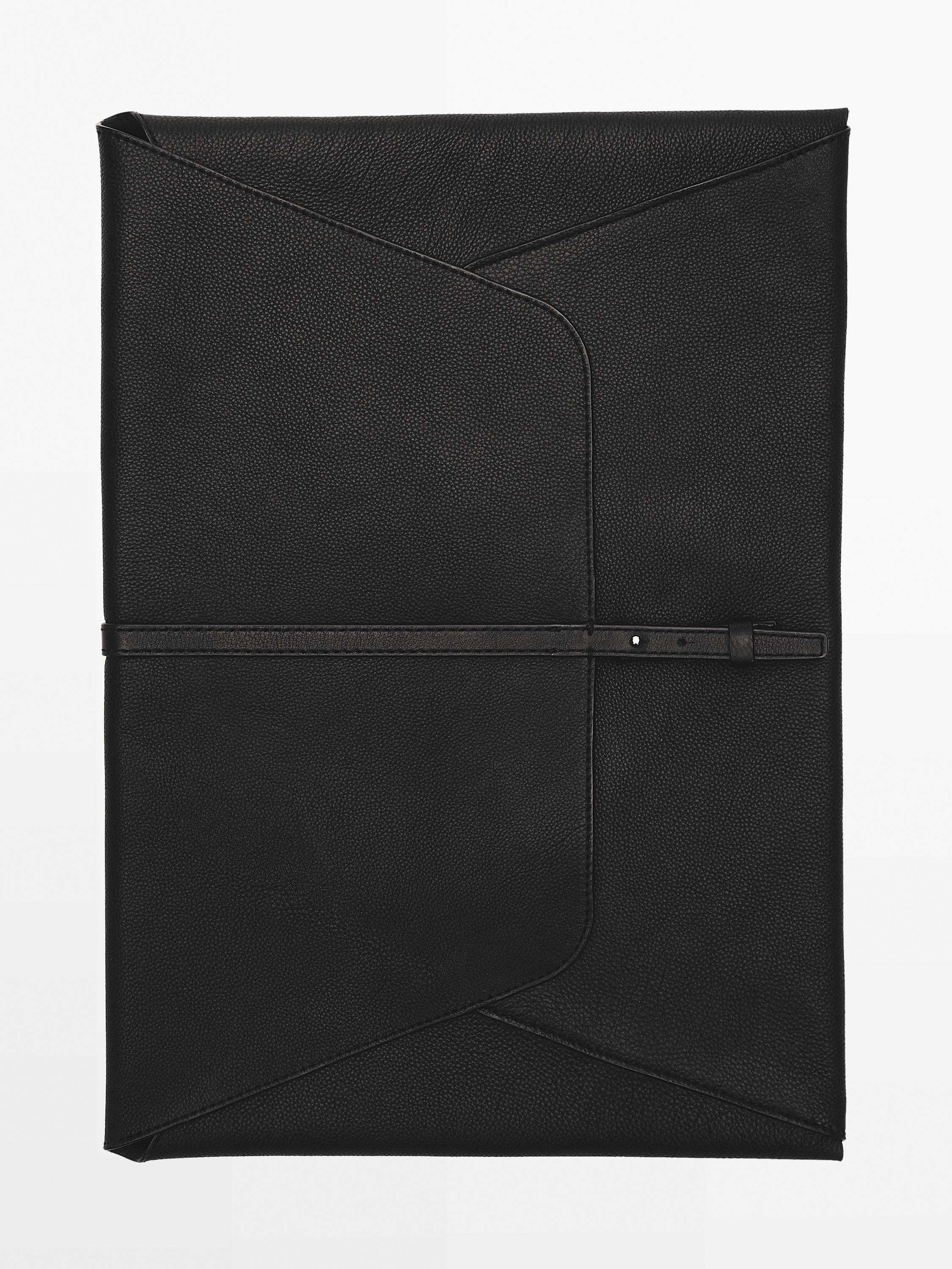 Cowhide leather laptop case with nappa finish — BLACK