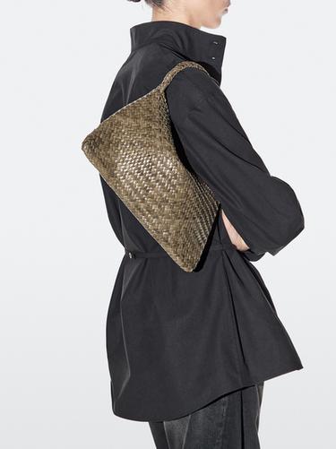 Small braided leather shoulder bag — KHAKI 8