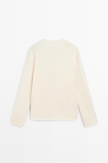 100% Cashmere V-Neck Knit Sweater — CREAM 6