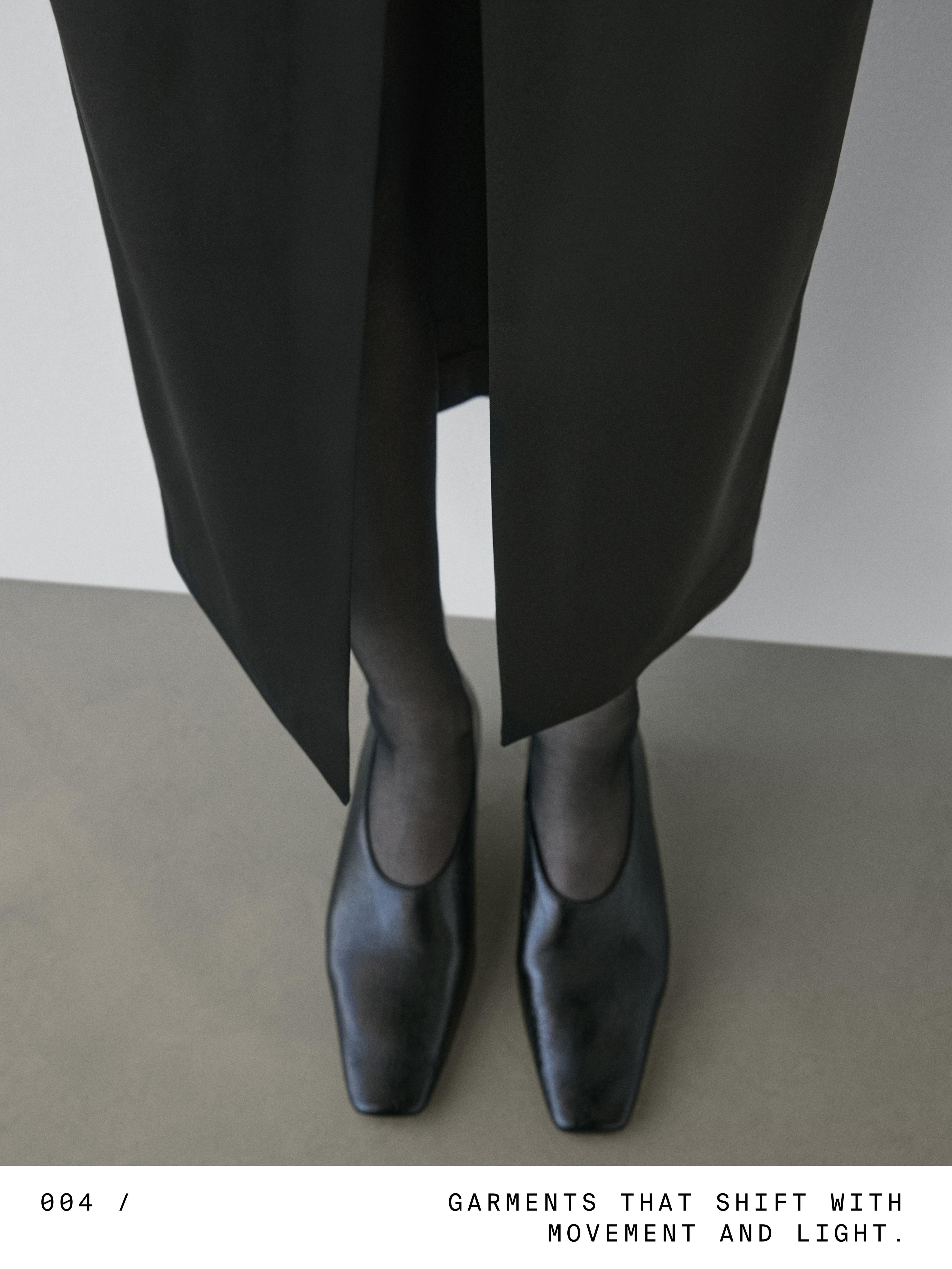 Straight midi skirt with gathered sash - STUDIO — BLACK