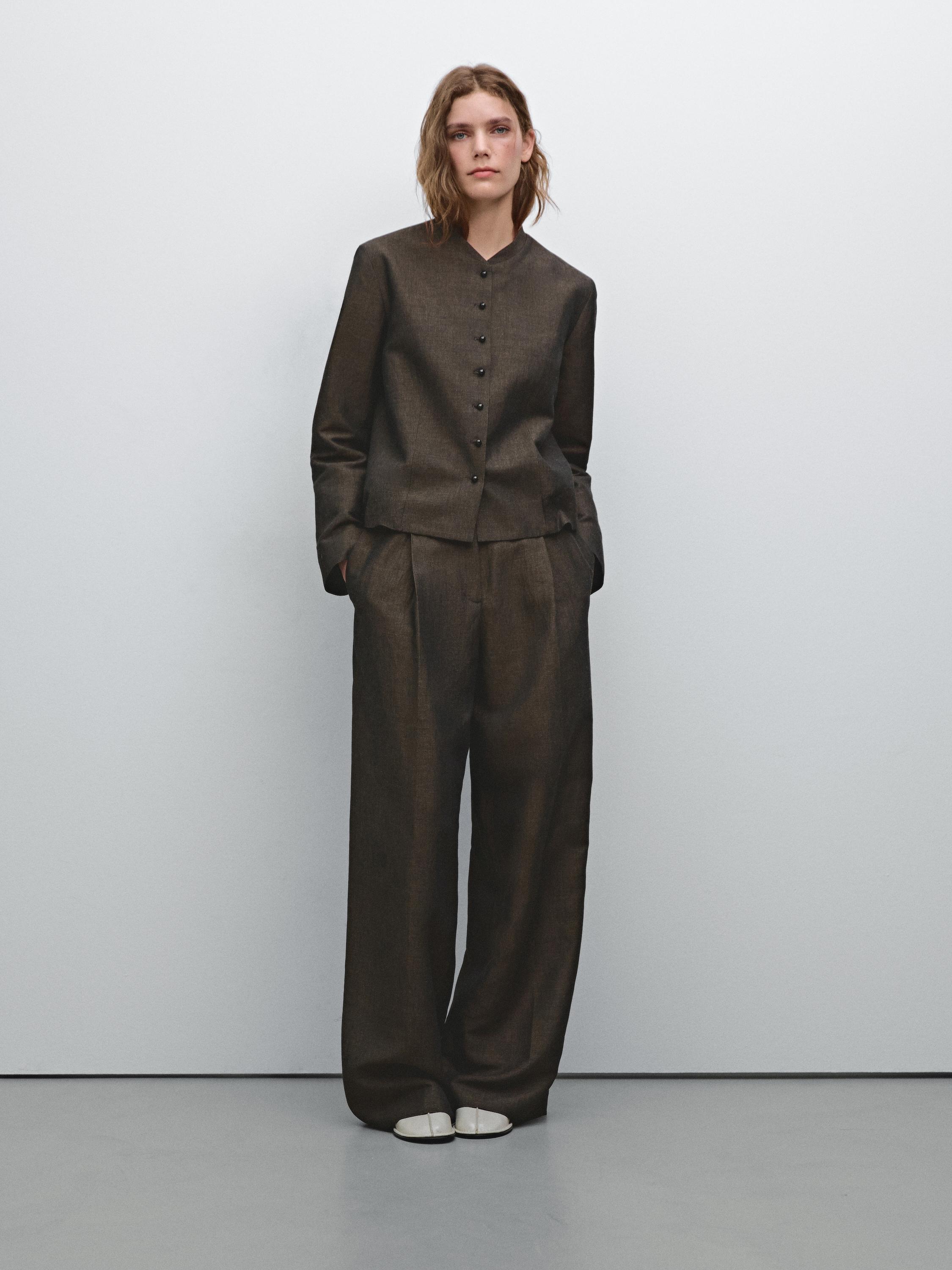 Flowing linen blend pleated trousers