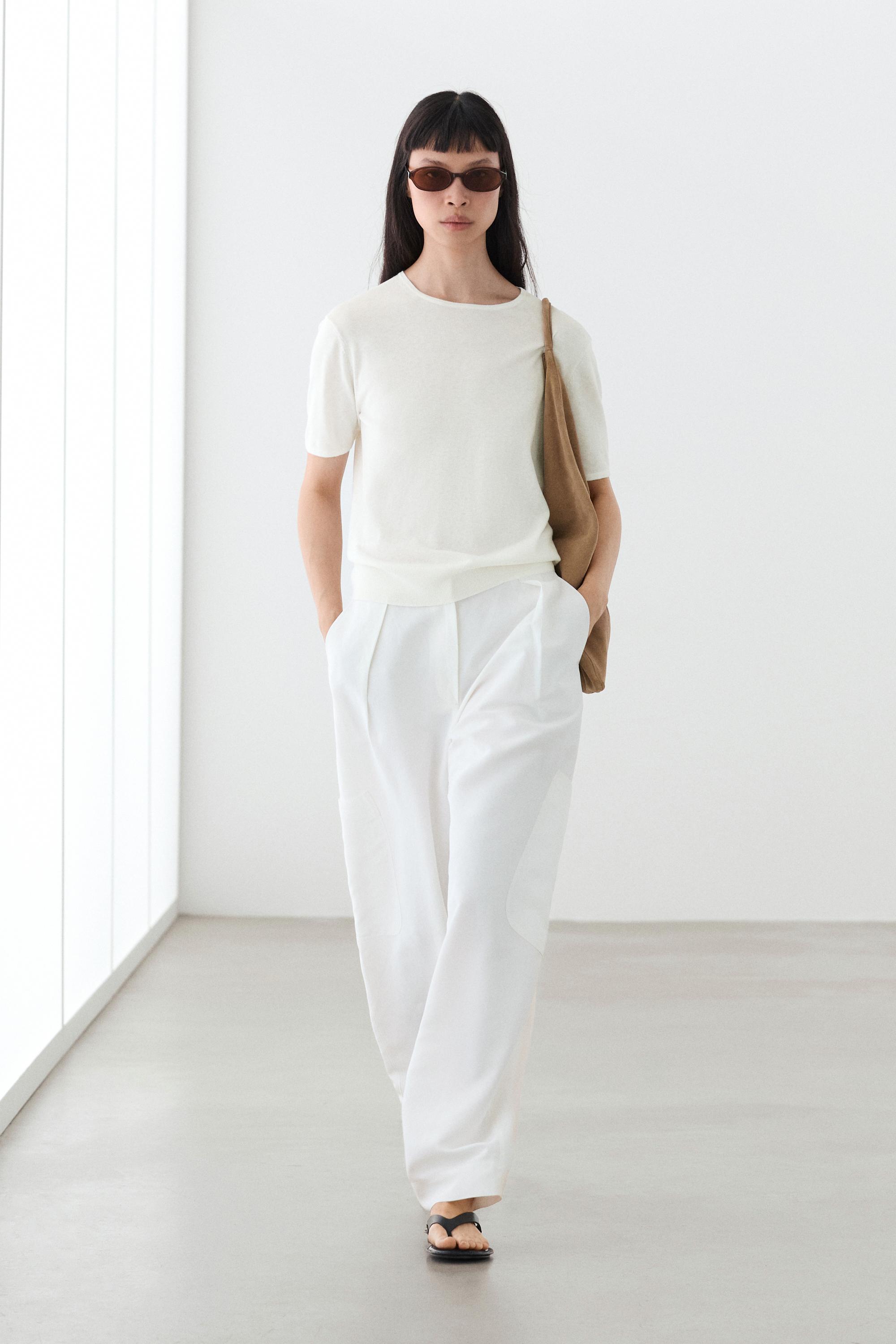 Flowing trousers with darts - LIMITED EDITION — BEIGE