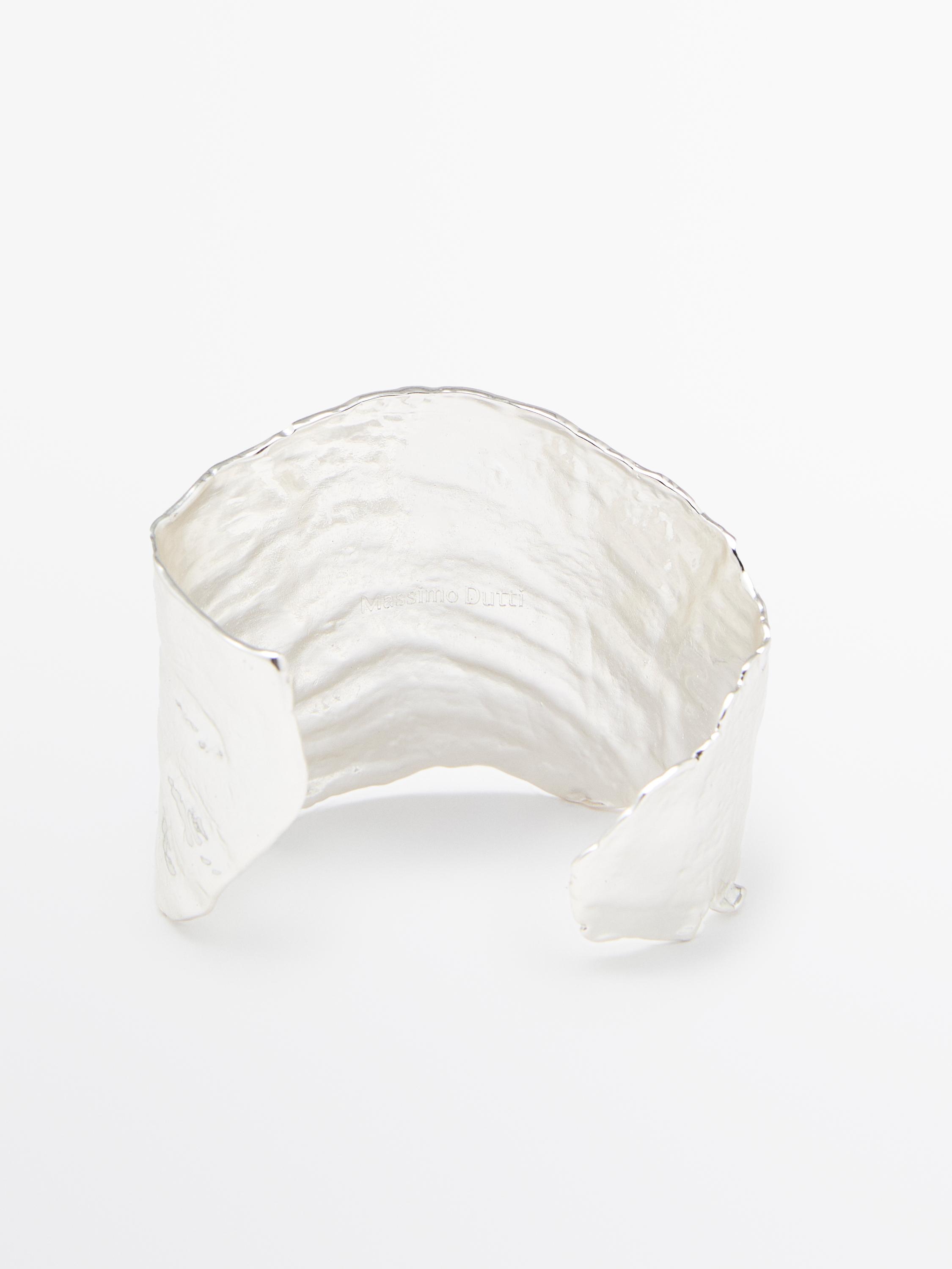Wide textured bracelet — SILVER