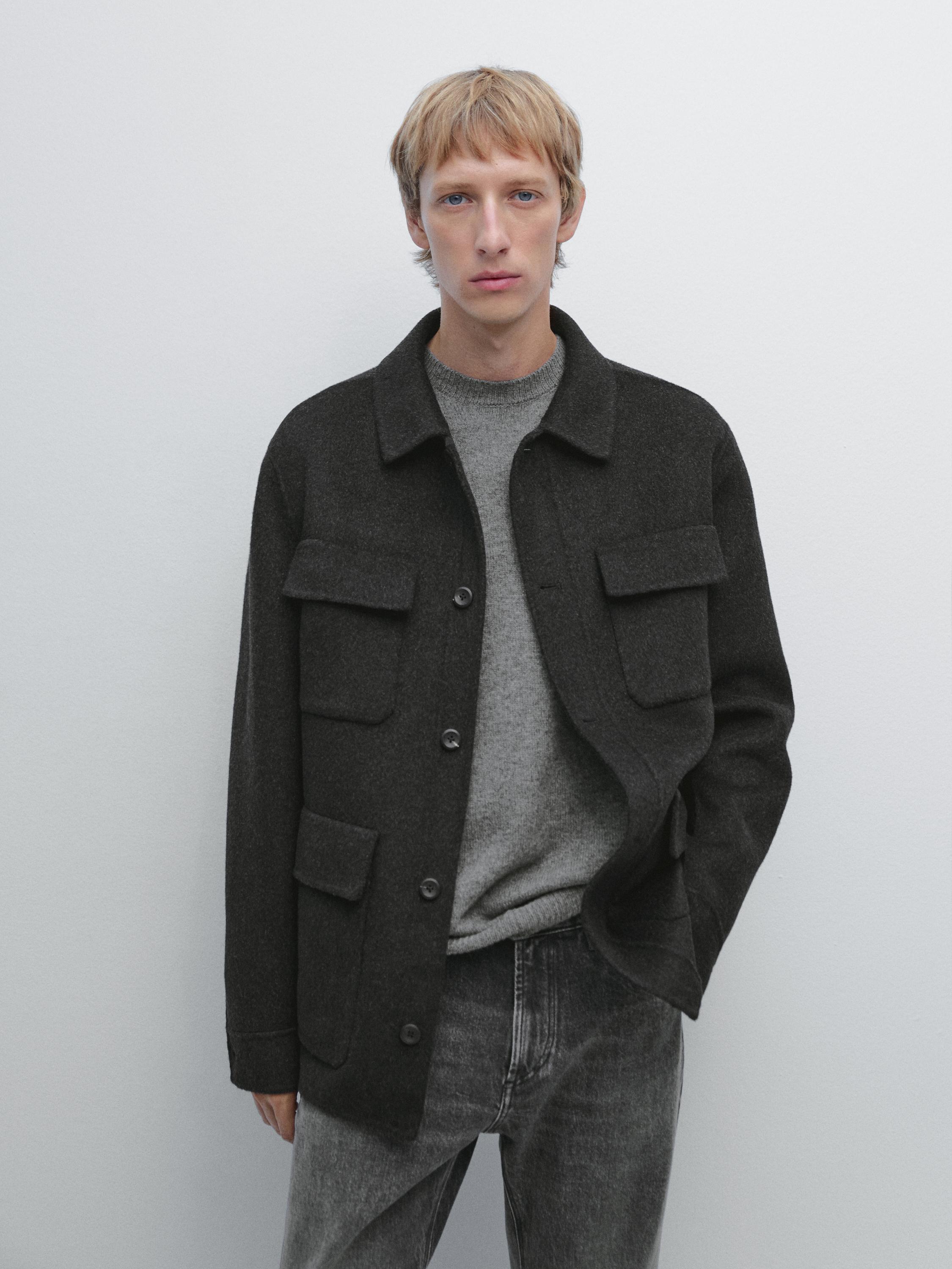 Wool blend jacket with pockets