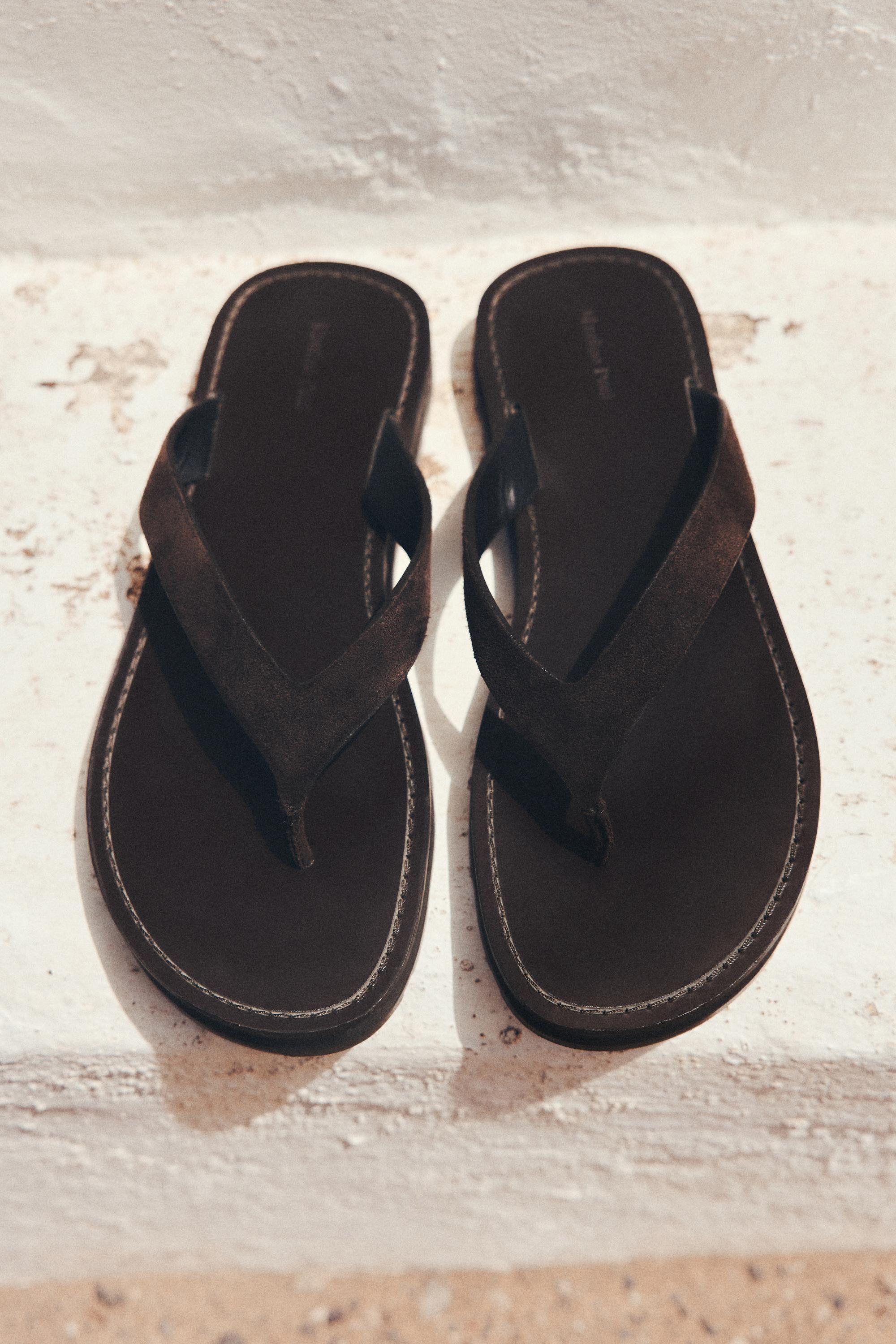 Leather toe divider sandals — BROWN
