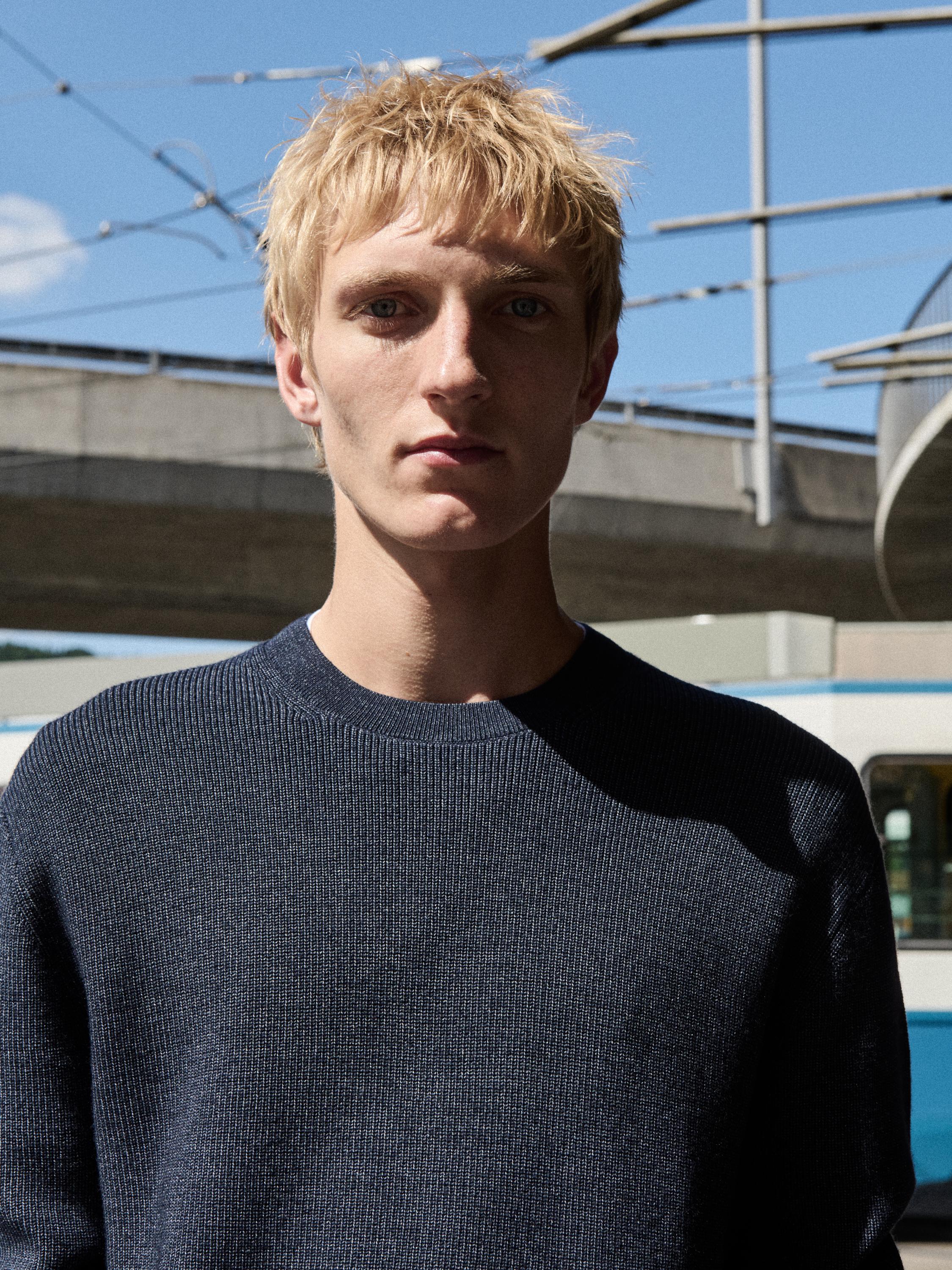 SBL-CITY NAVY BLUE