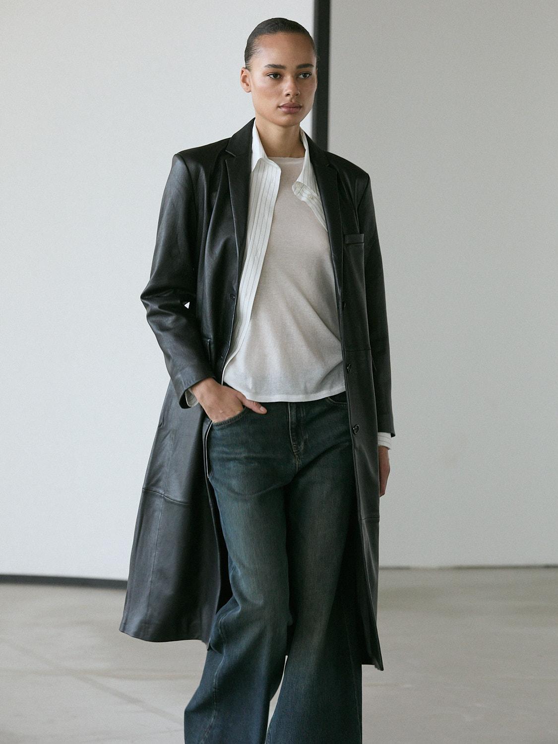 Mid-rise bell bottom jeans — Dark blue