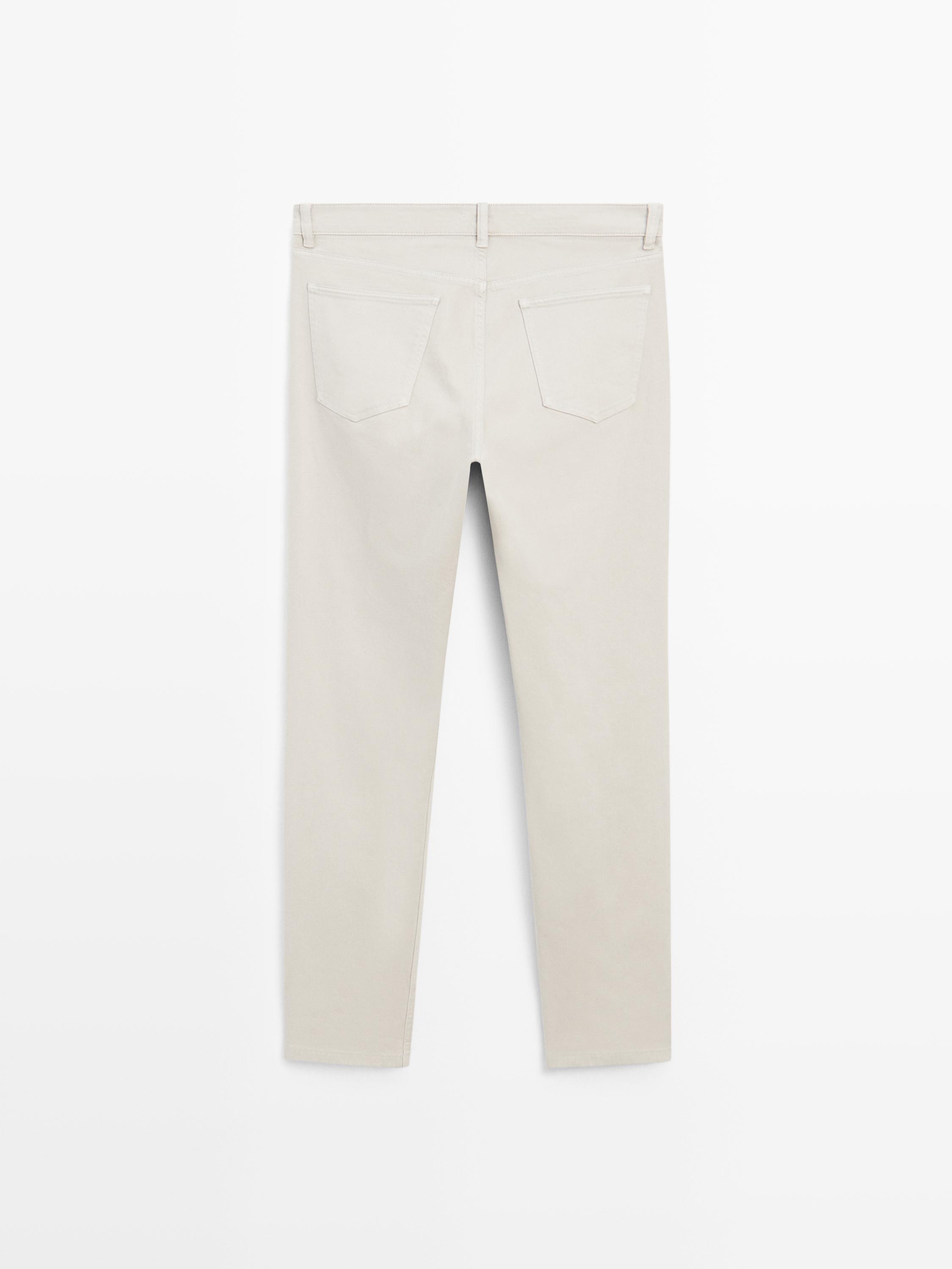 Slim fit jeans