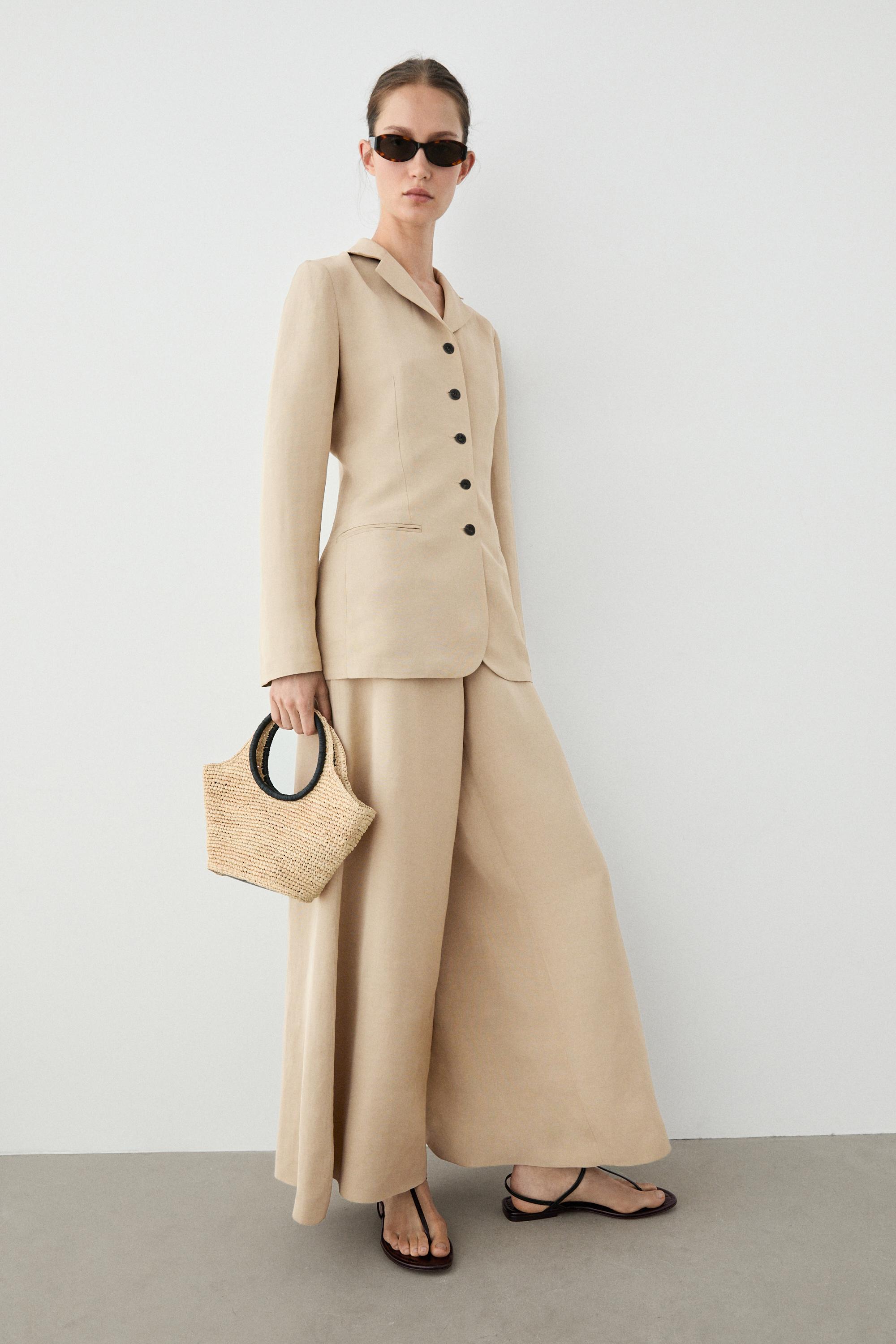Flowing buttoned blazer — BEIGE
