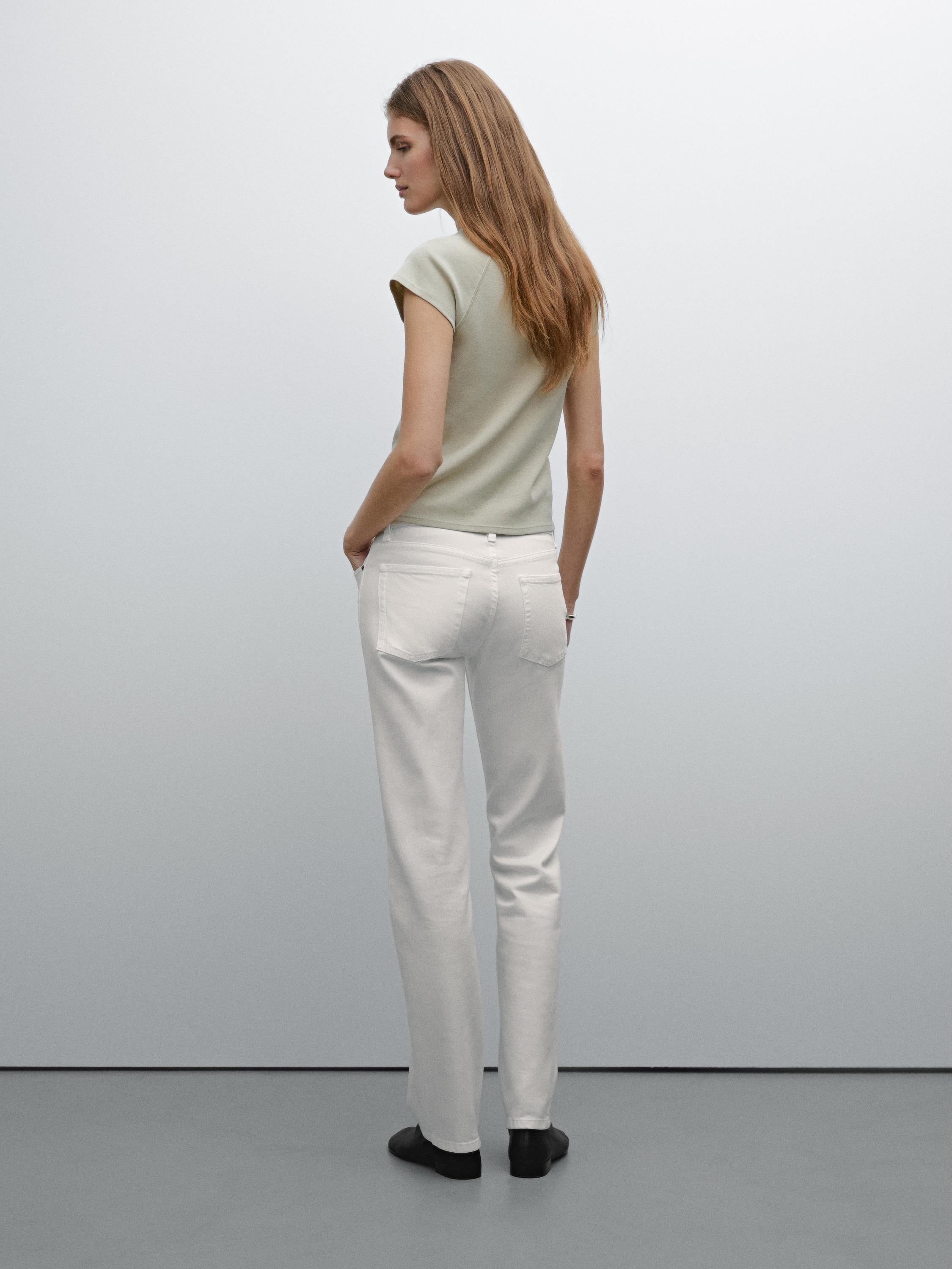 Low-rise straight-leg jeans