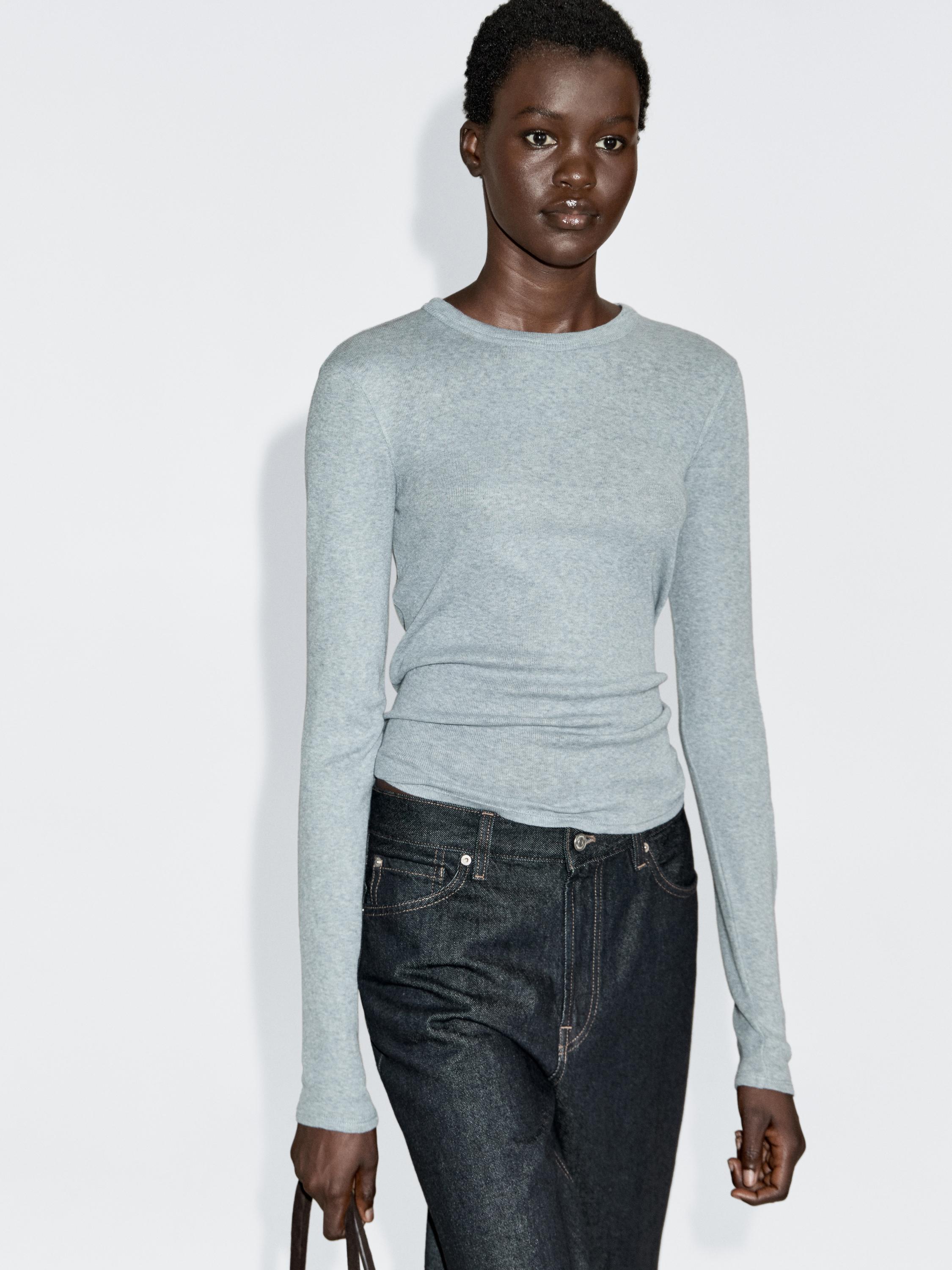 Футболка из смесового хлопка с длинными рукавами