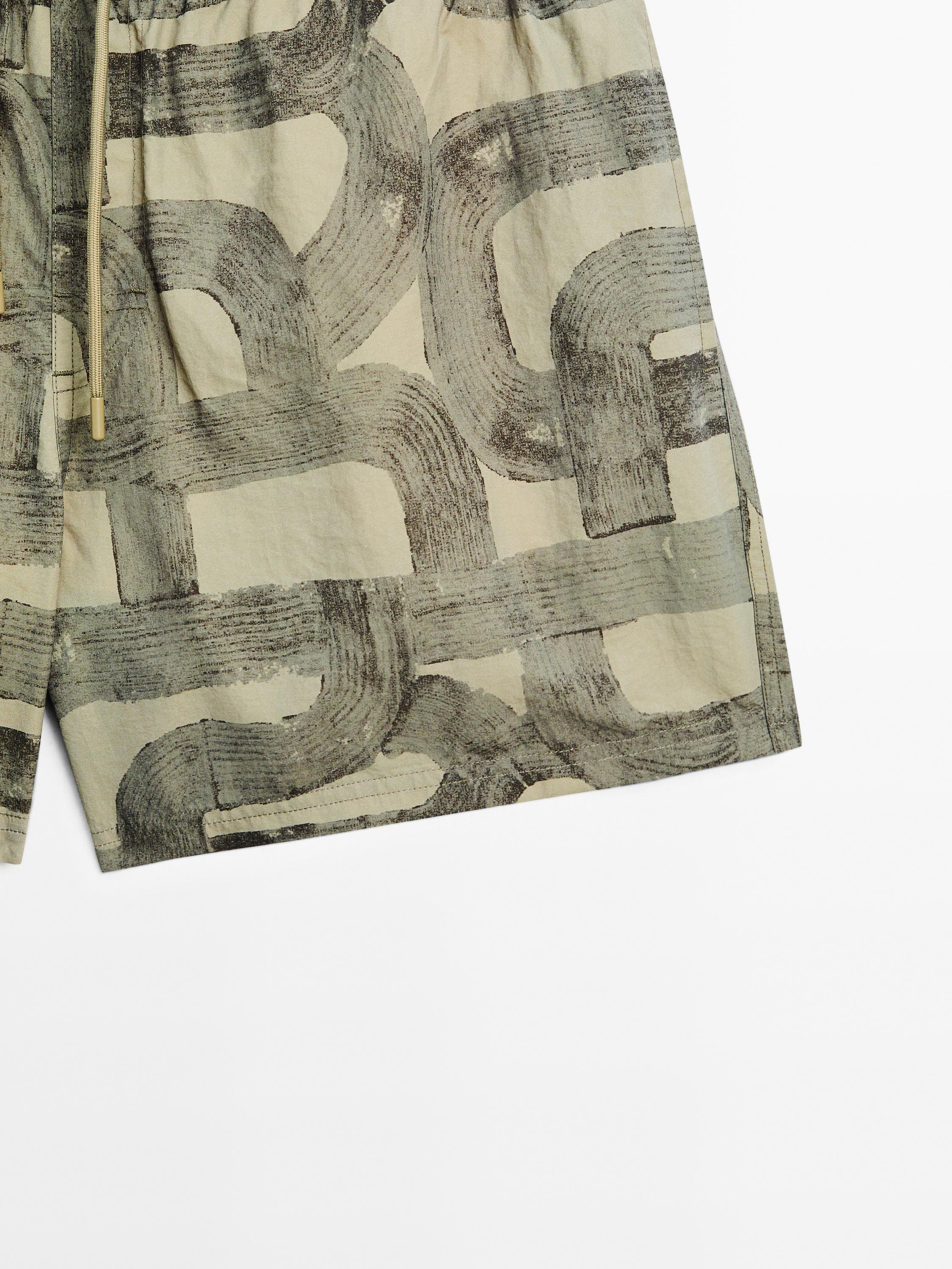 Printed swimming trunks