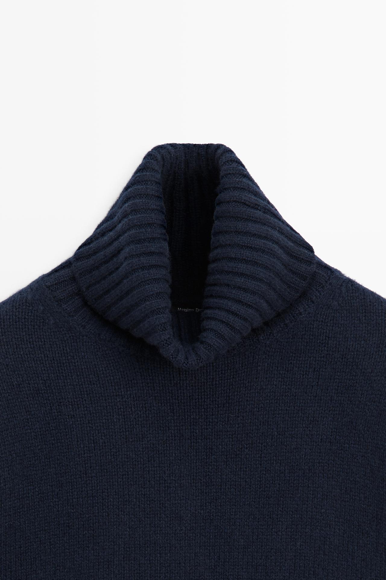 Cropped 100% cashmere knit sweater — INK BLUE