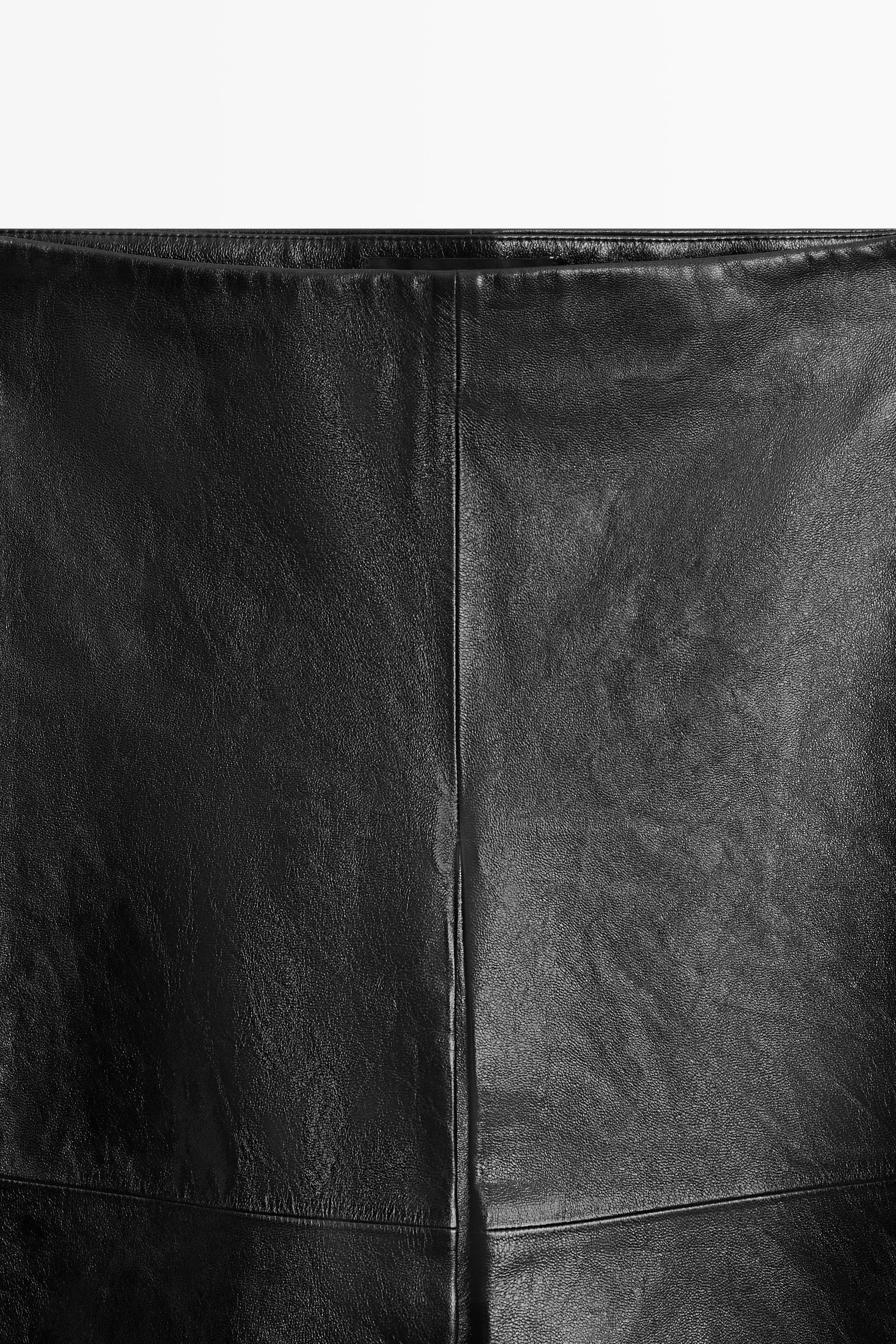 Short nappa leather skirt — BLACK
