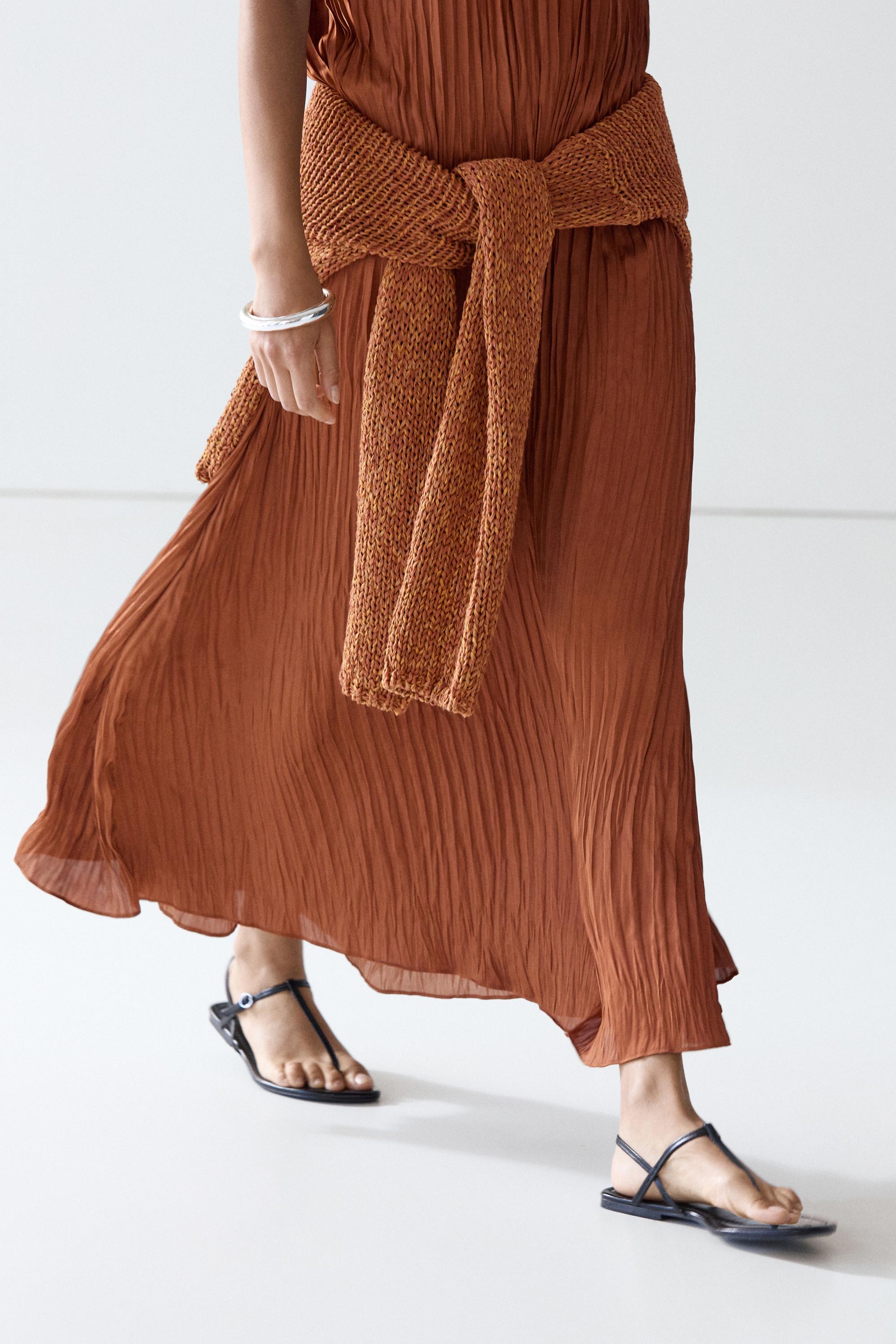 Long pleated halterneck dress  Terra-cotta  Dress | Massimo Dutti