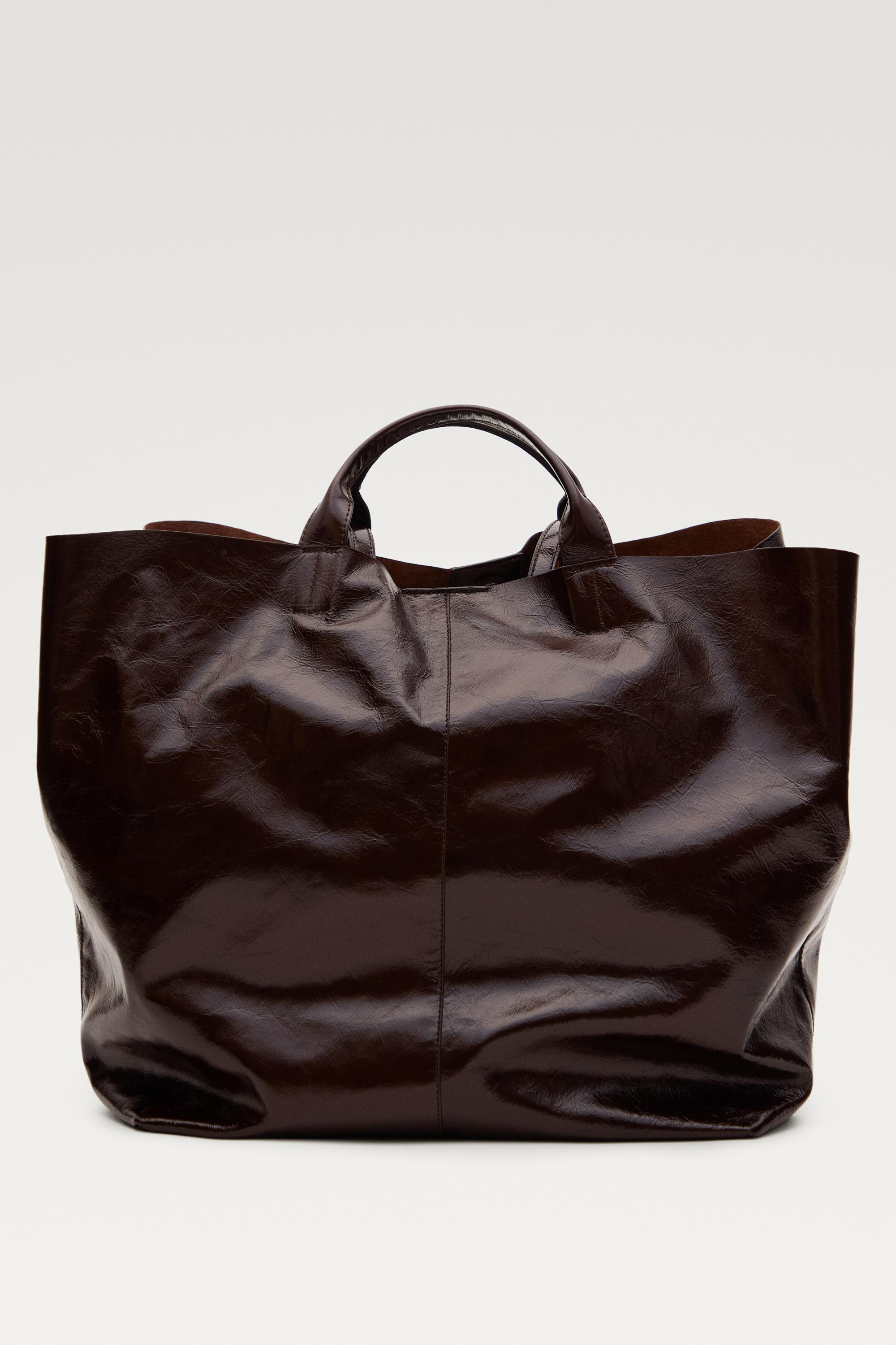 Maxi crackled nappa leather tote bag