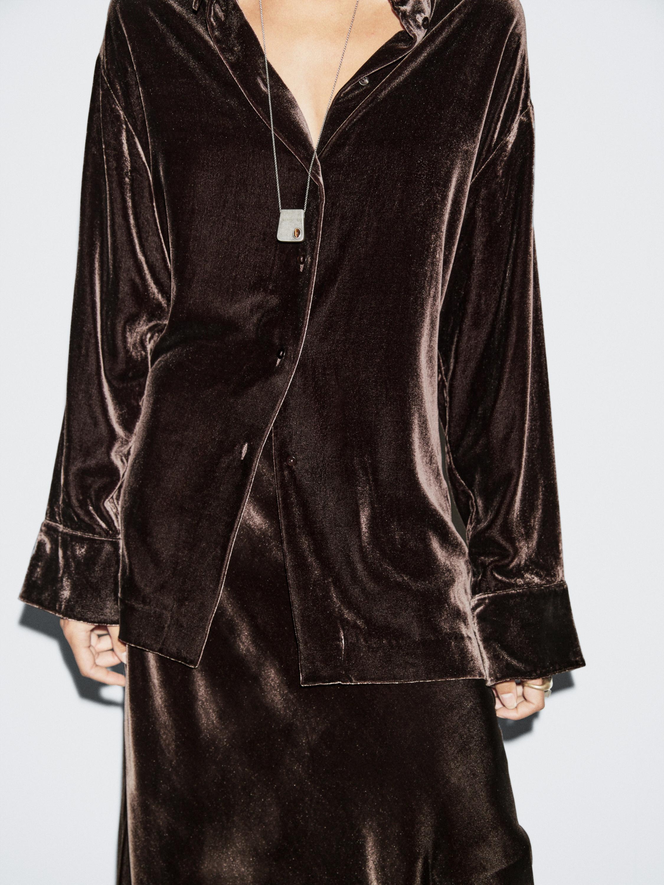 Long velvet shirt