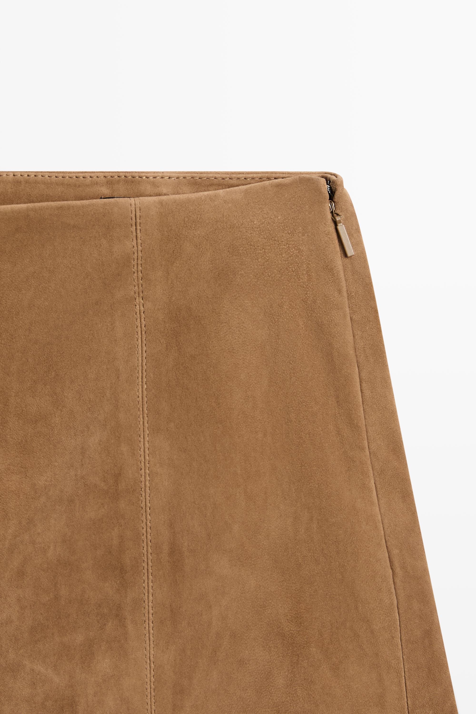 Suede leather shorts with seam details — CAMEL