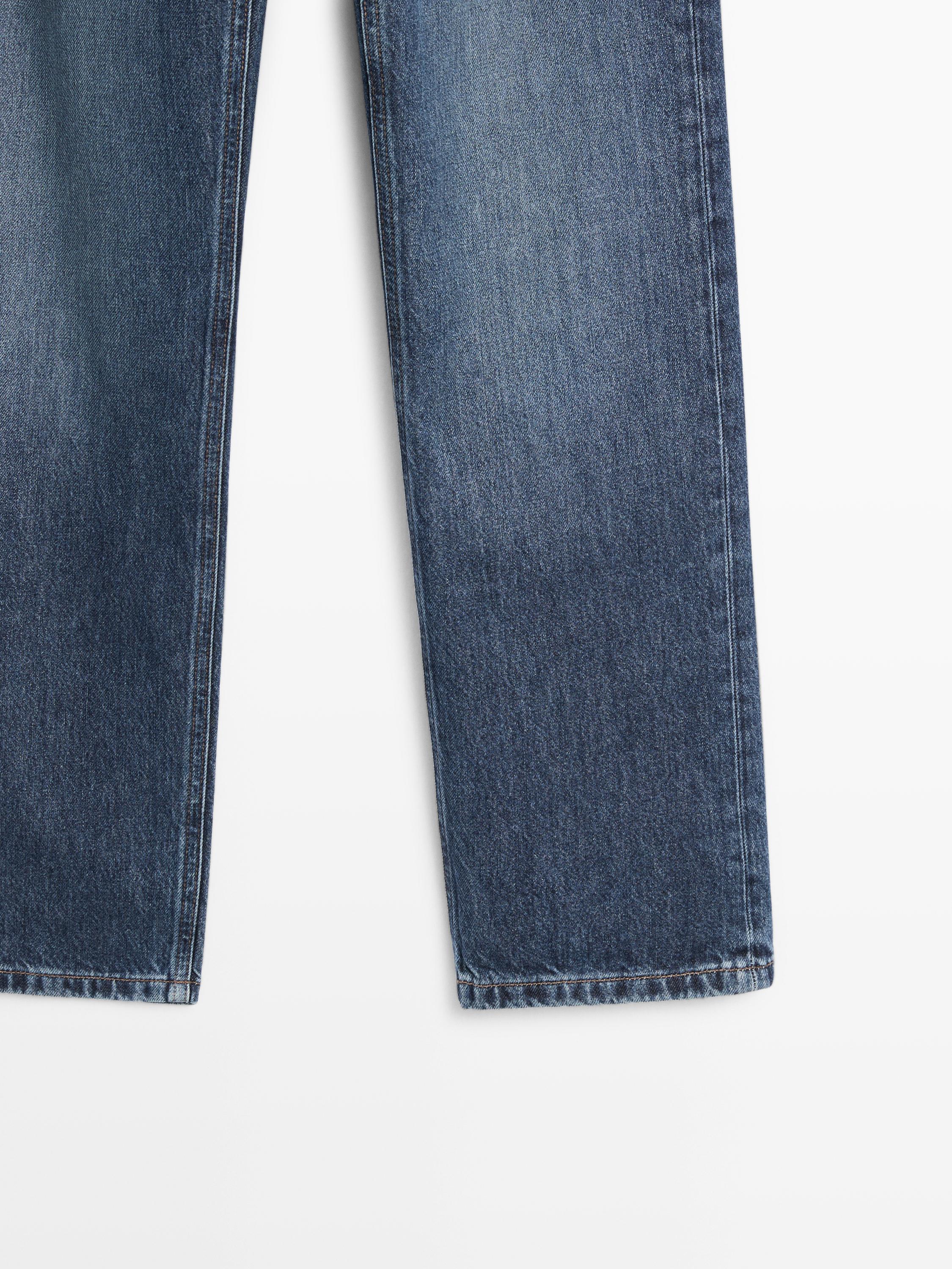 Straight-leg high-waist jeans