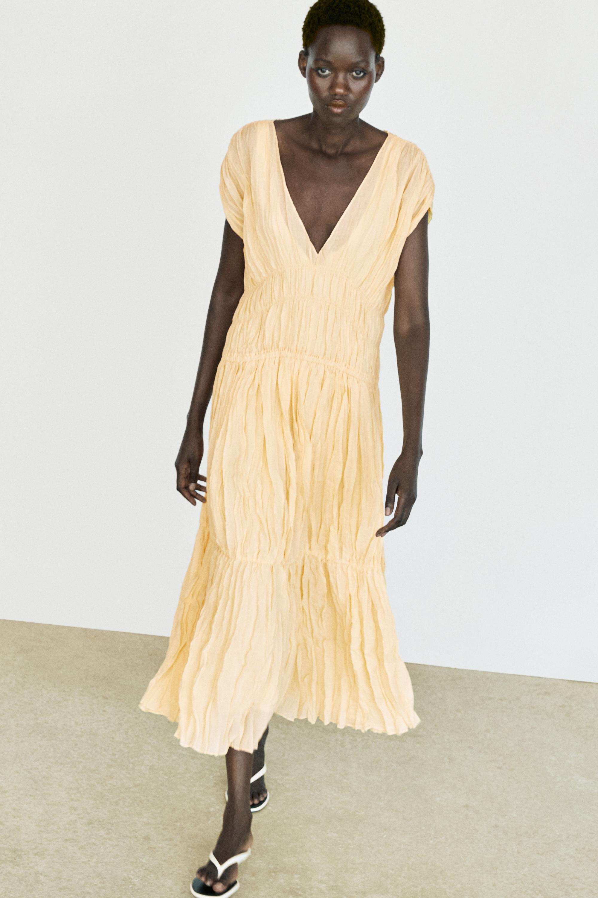 Flowing gathered midi dress — YELLOW